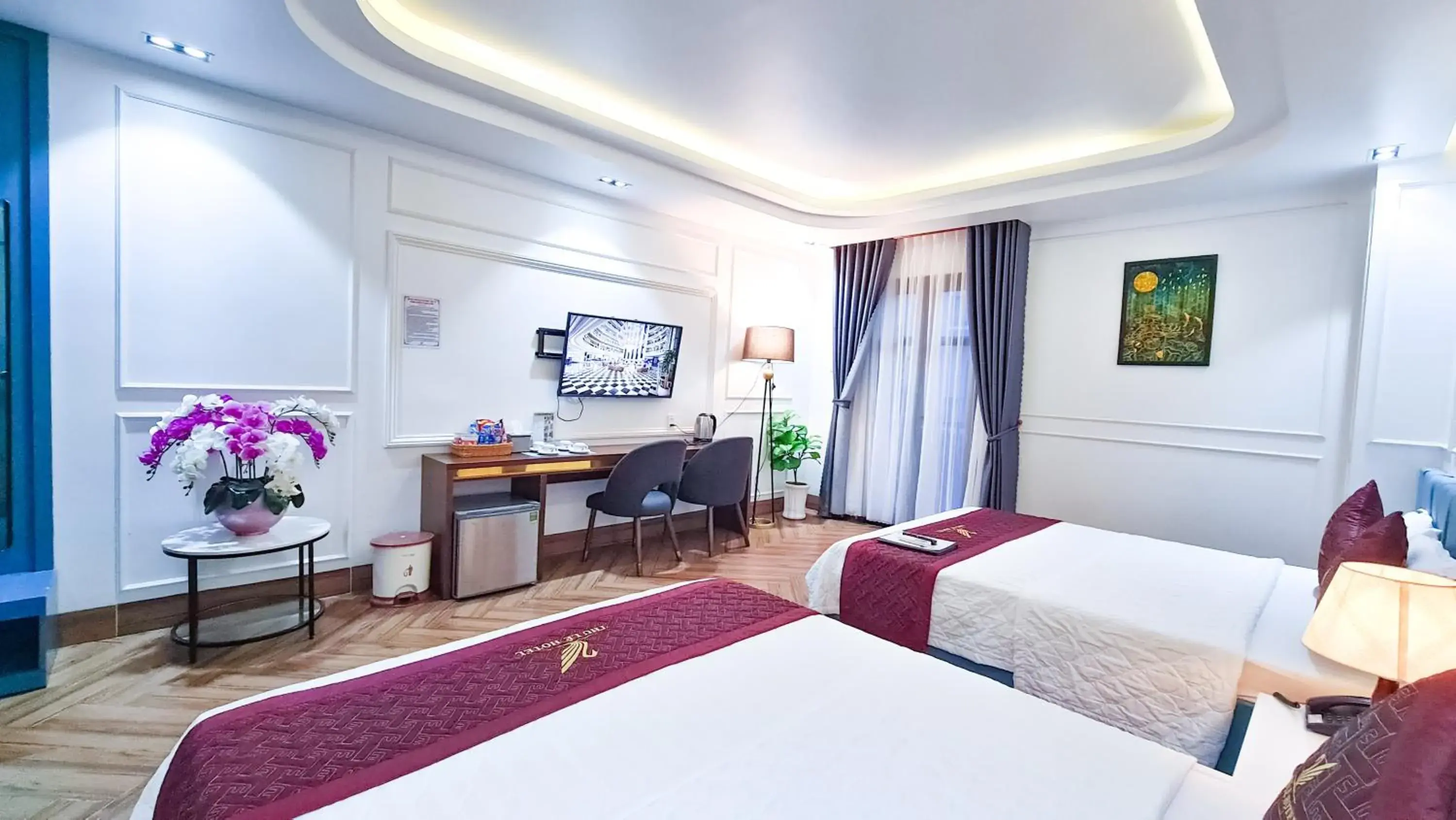 Photo of the whole room, Bed in THƯ LÊ Hotel Photo of the whole room, Bed in THƯ LÊ Hotel