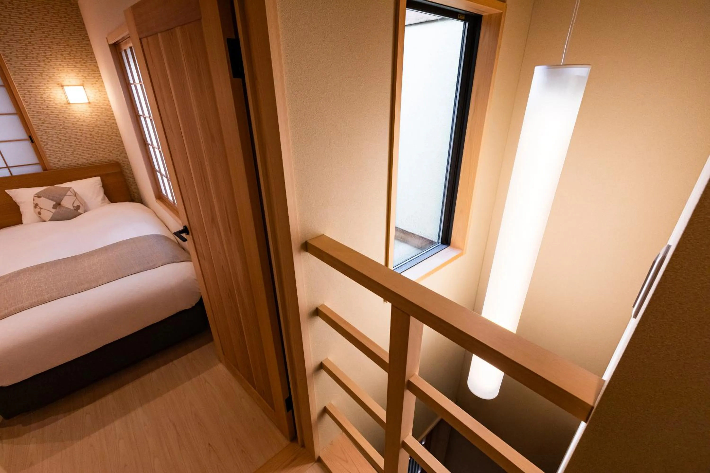 Photo of the whole room, Bed in Rinn Tsukinowa