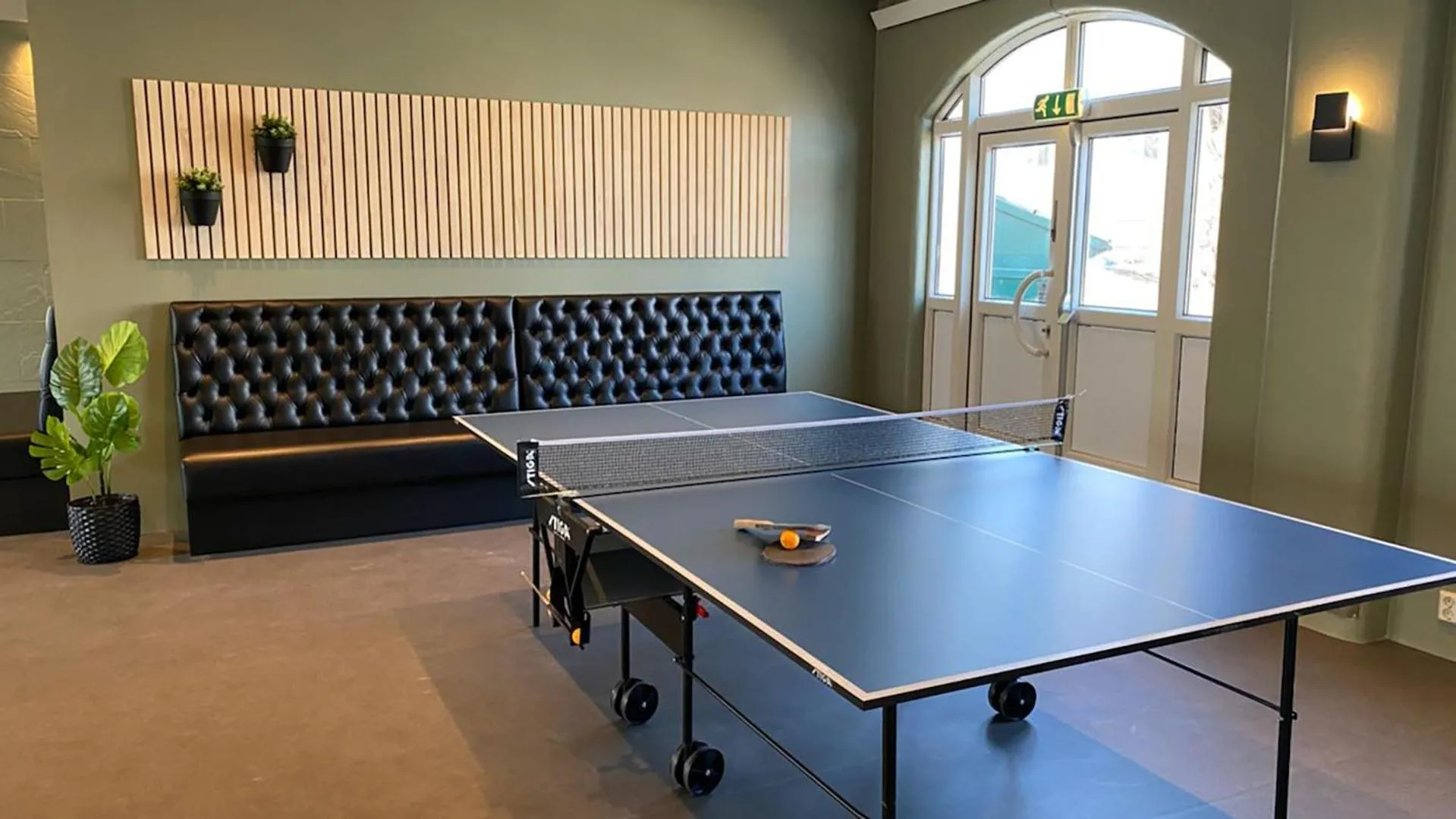 Communal lounge/ TV room in Apartments no