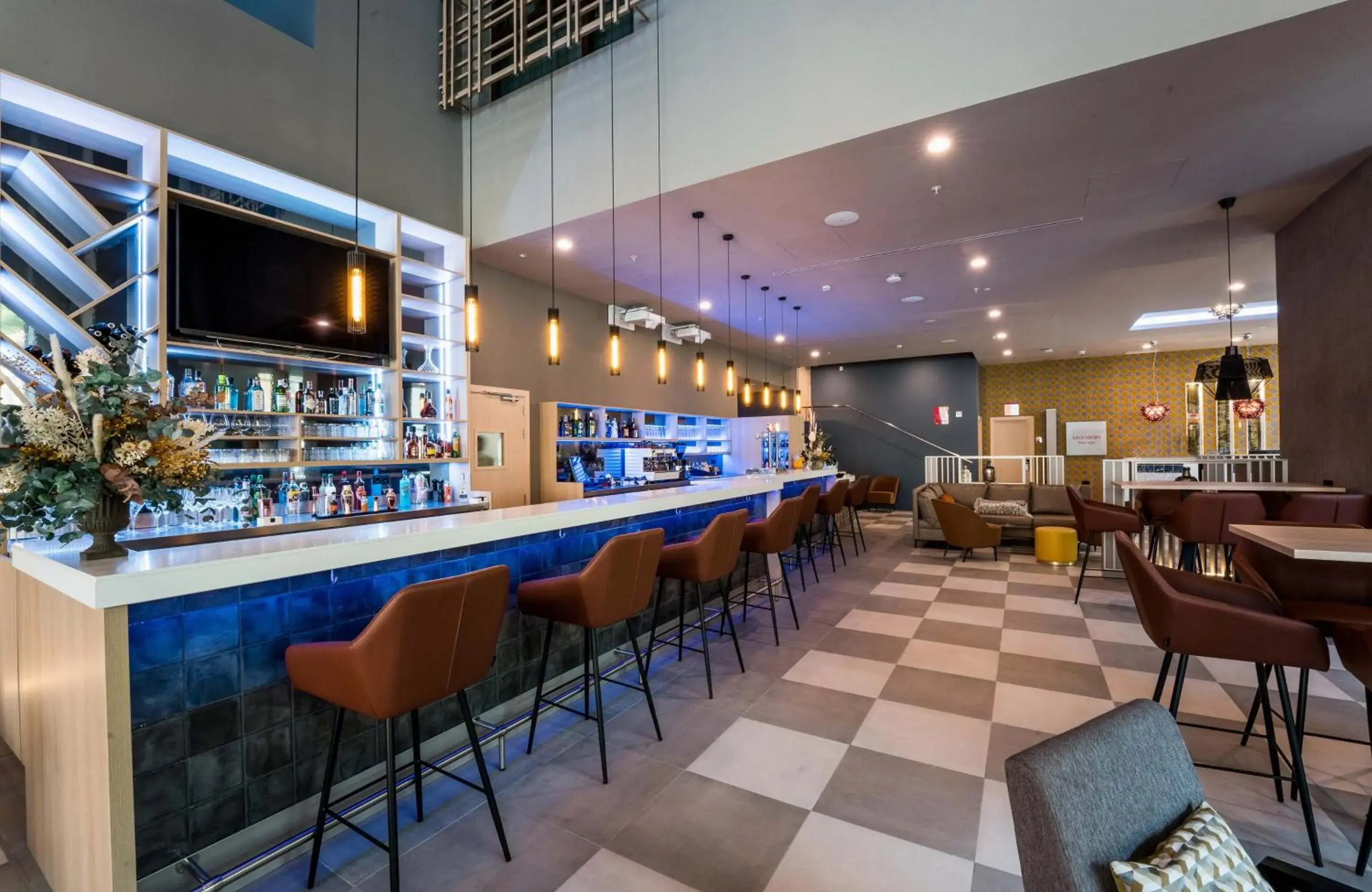 Lounge or bar in Leonardo Royal Hotel Barcelona Fira Lounge or bar in Leonardo Royal Hotel Barcelona Fira