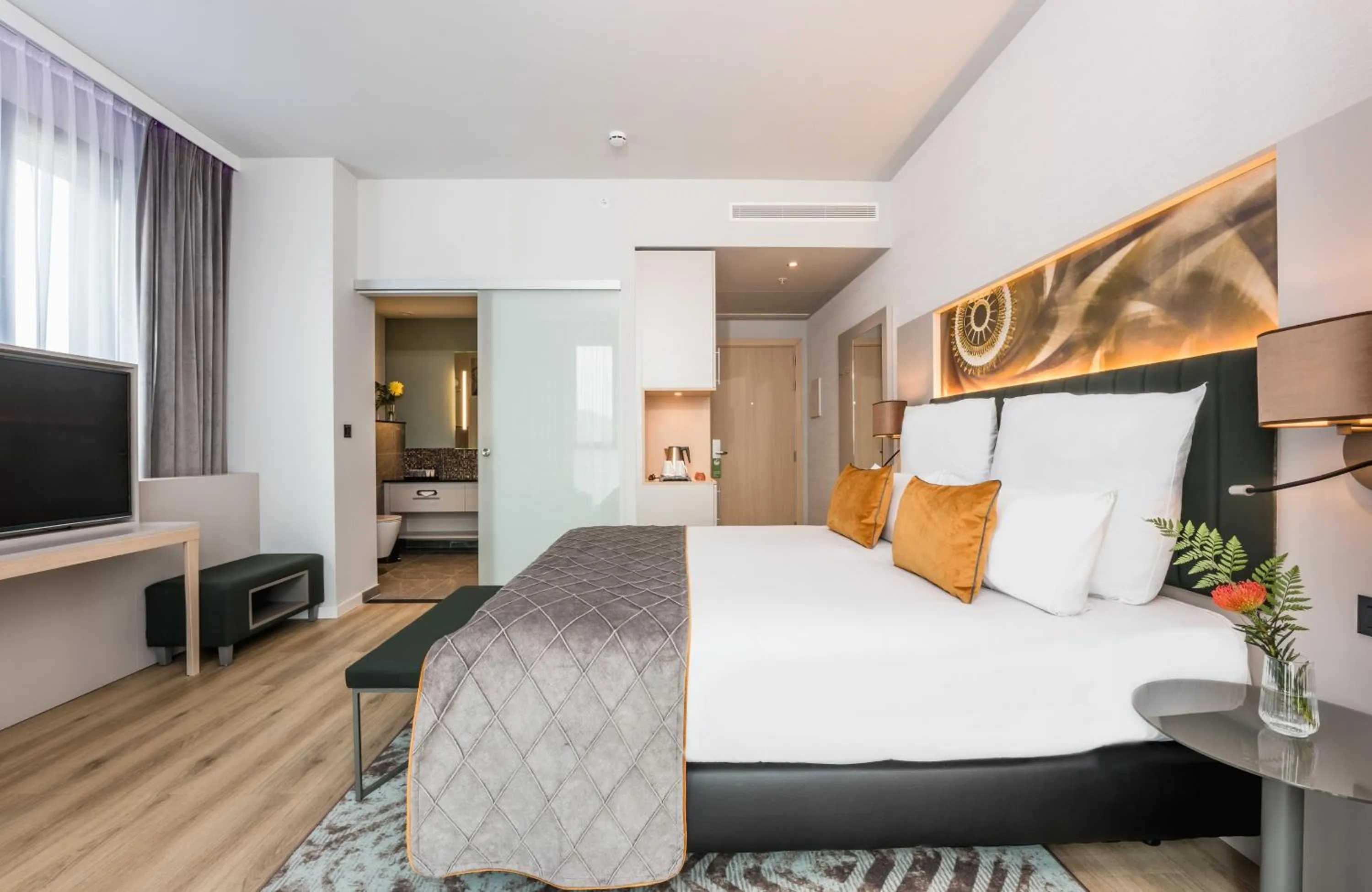 Photo of the whole room, Bed in Leonardo Royal Hotel Barcelona Fira