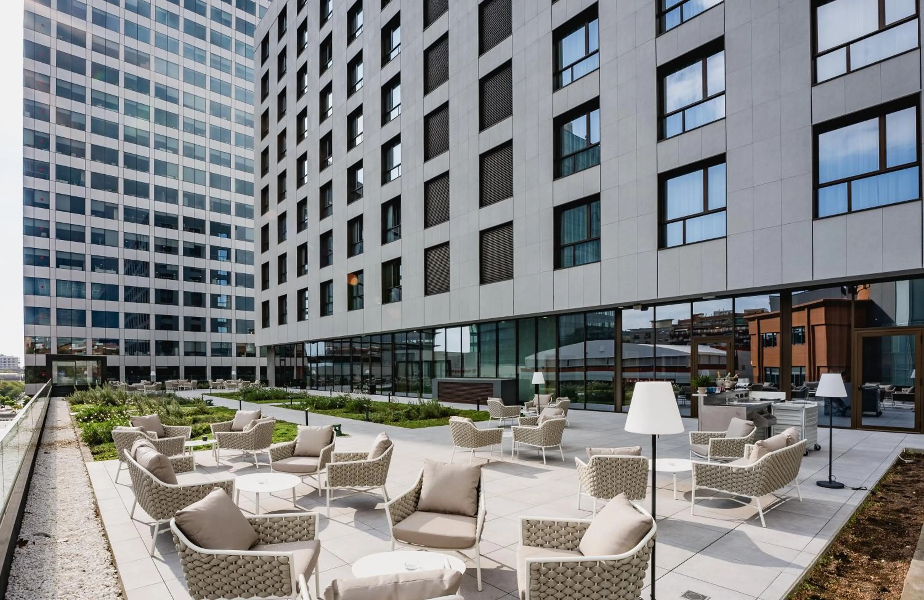 Balcony/Terrace in Leonardo Royal Hotel Barcelona Fira