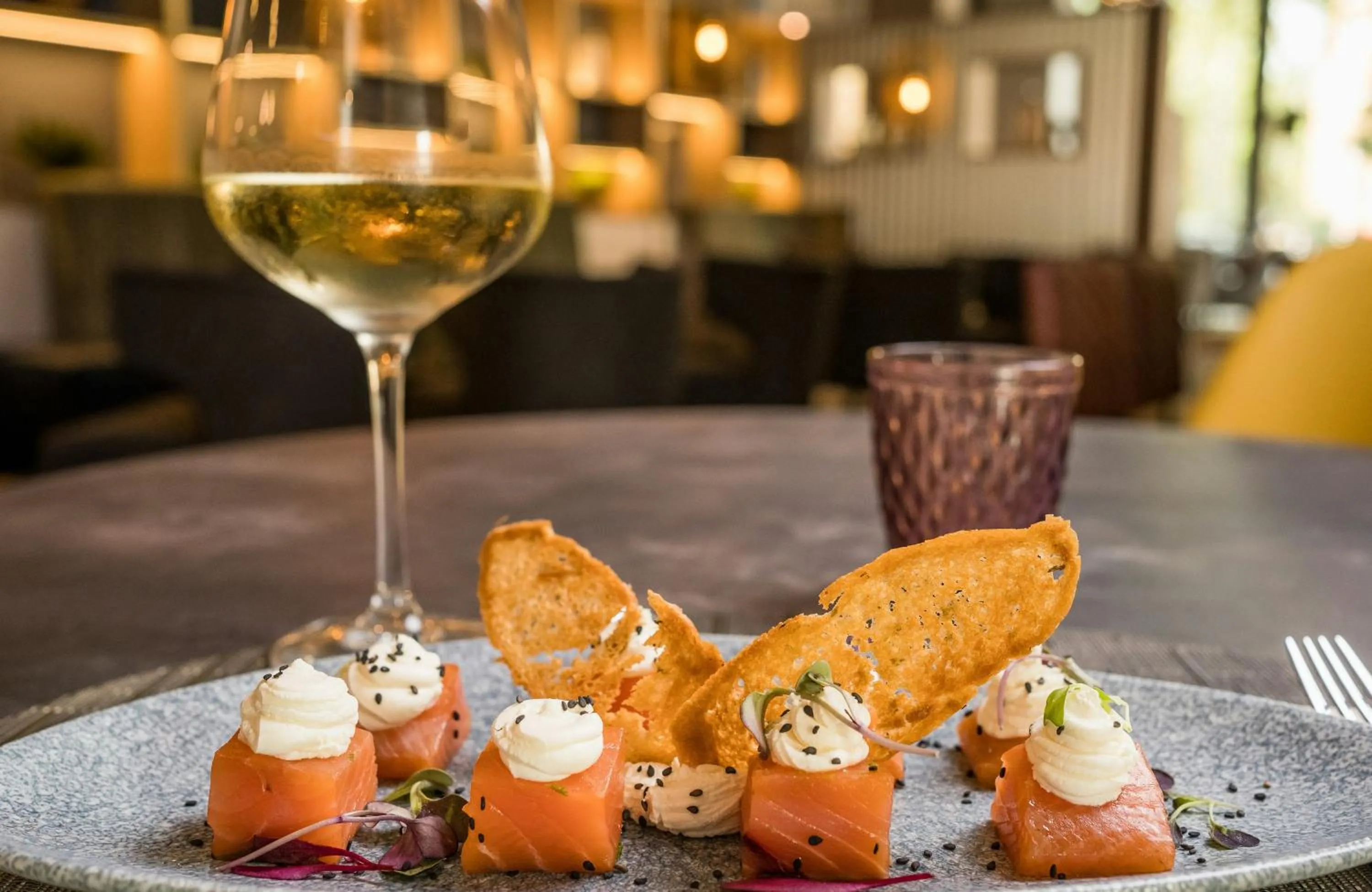 Restaurant/places to eat in Leonardo Royal Hotel Barcelona Fira