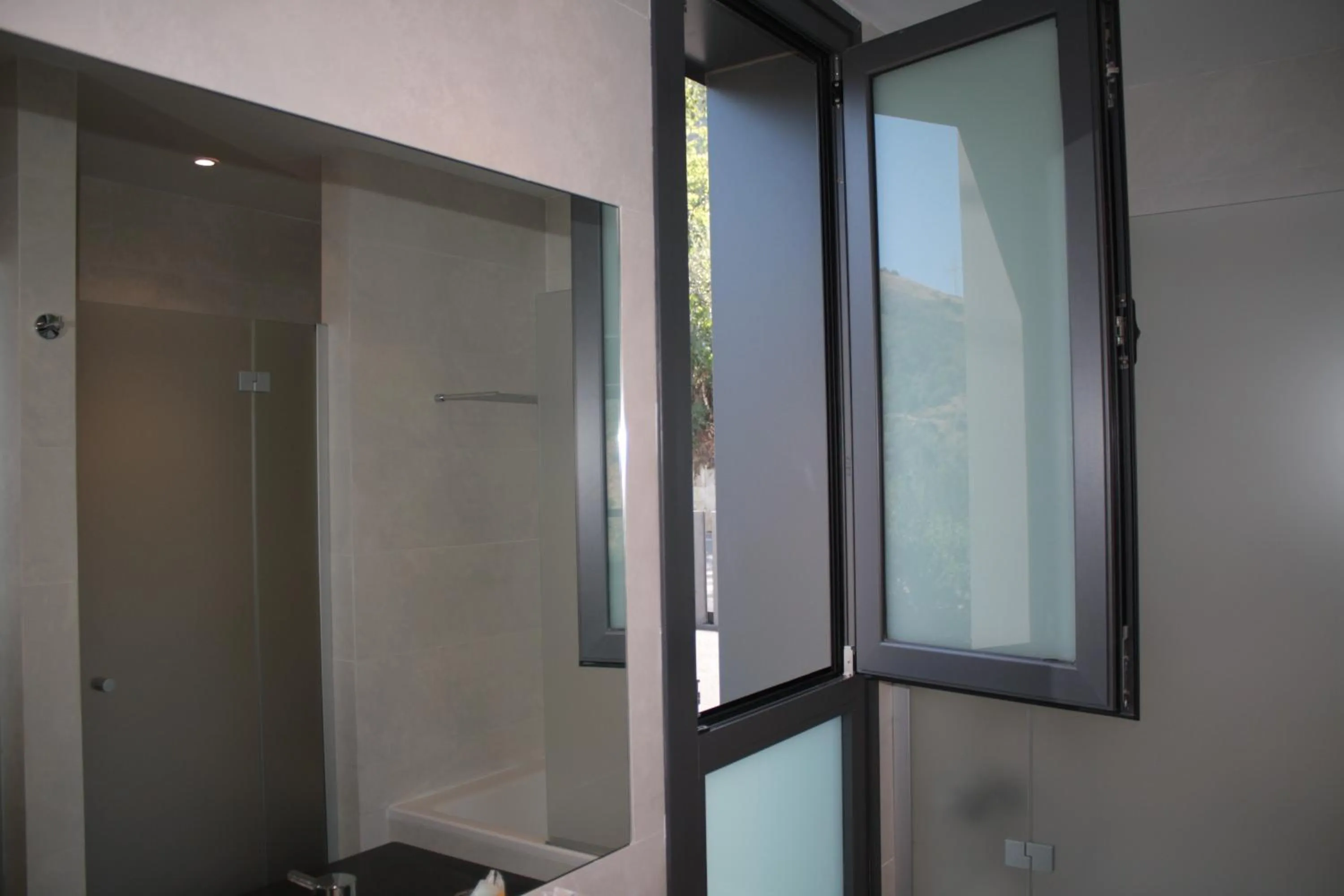 Bathroom in Hostal Tres Campanas