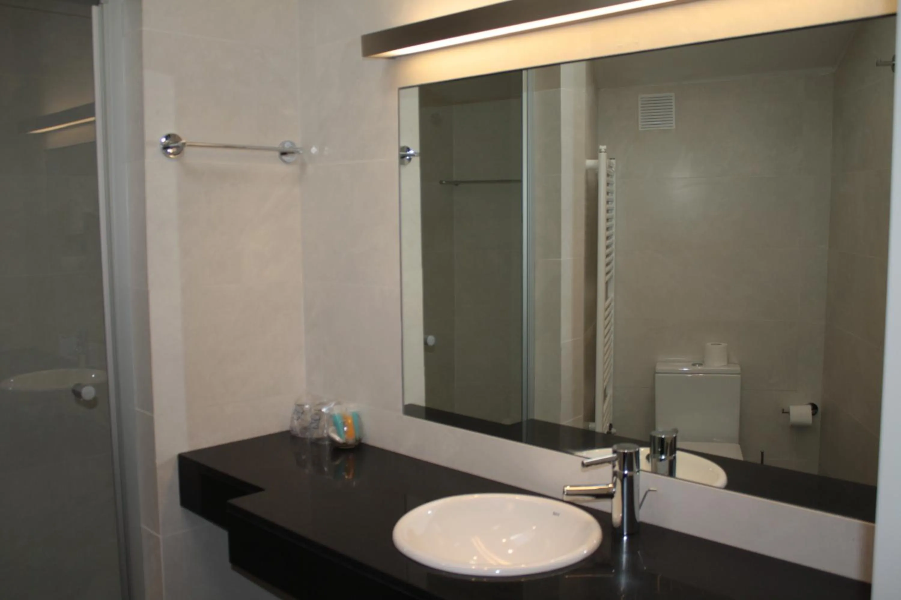 Bathroom in Hostal Tres Campanas