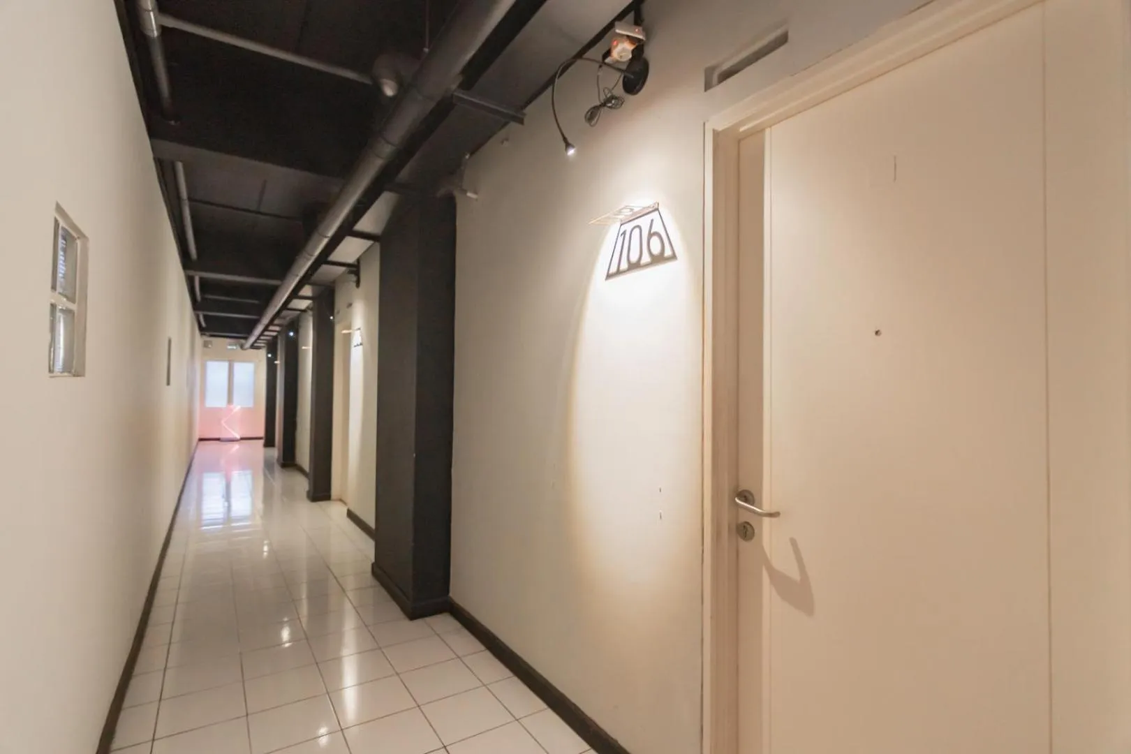 RedDoorz near Exit Toll Pasteur 5