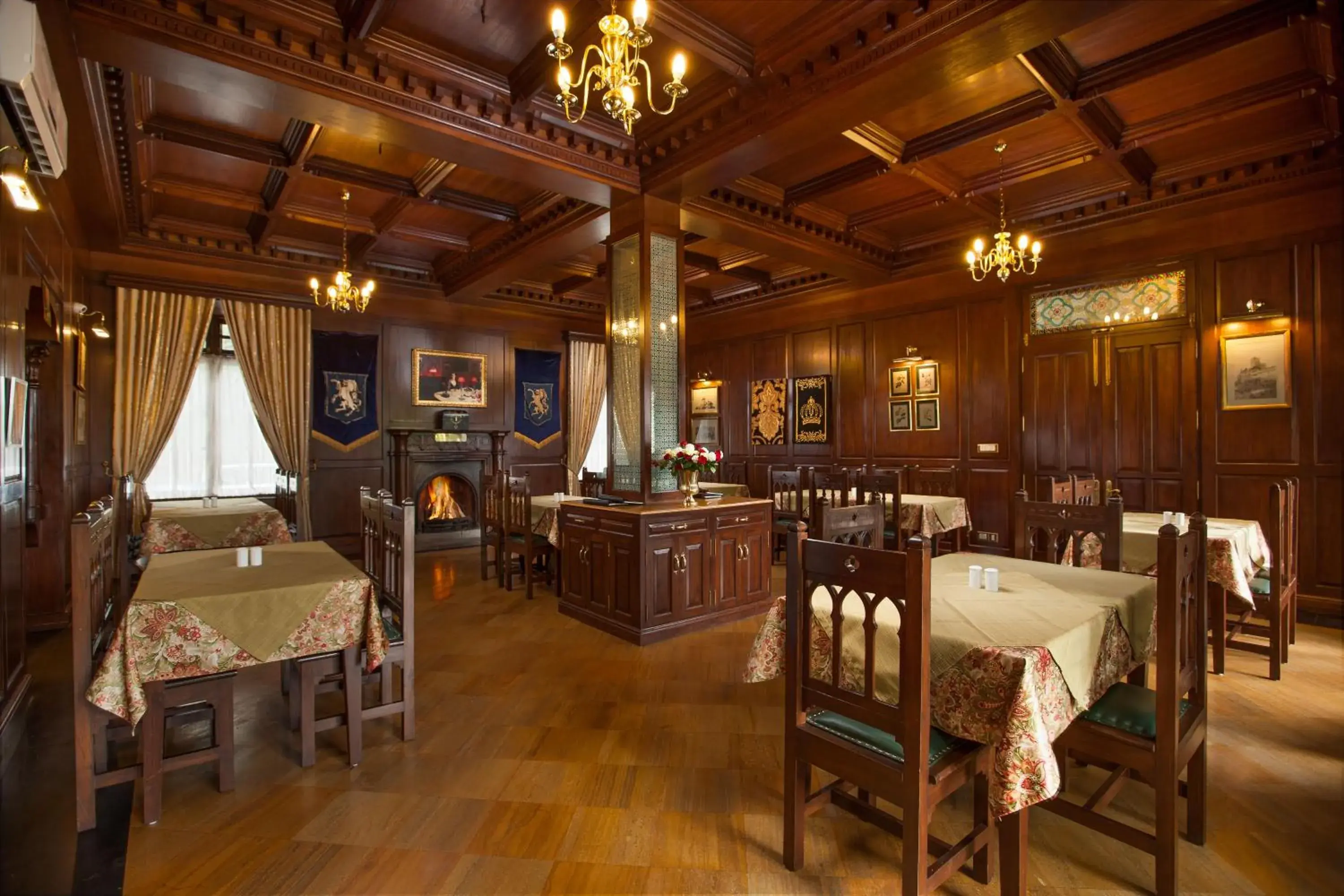 Restaurant/places to eat in The Himalayan Restaurant/places to eat in The Himalayan