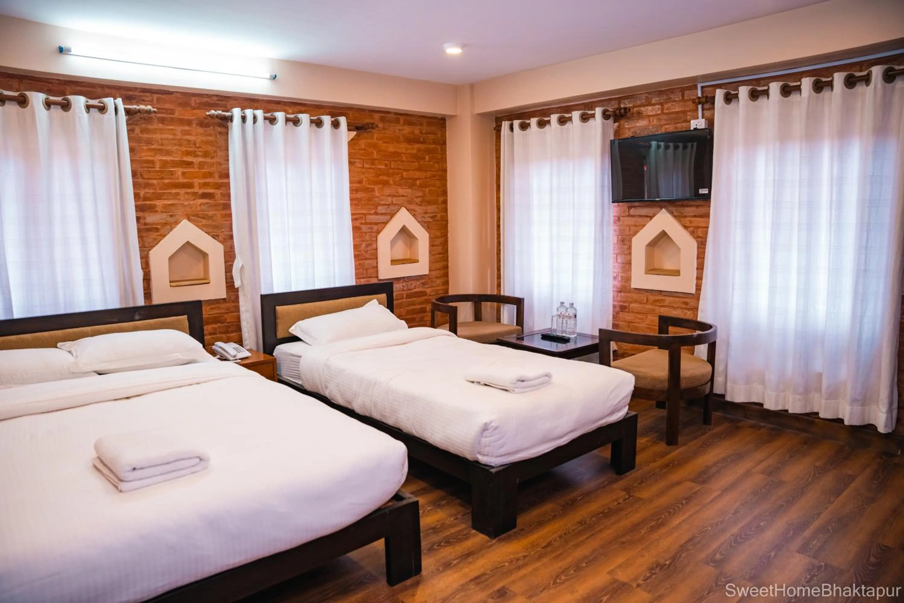 Deluxe Double Room with Shower - single occupancy in Sweet Home Bhaktapur