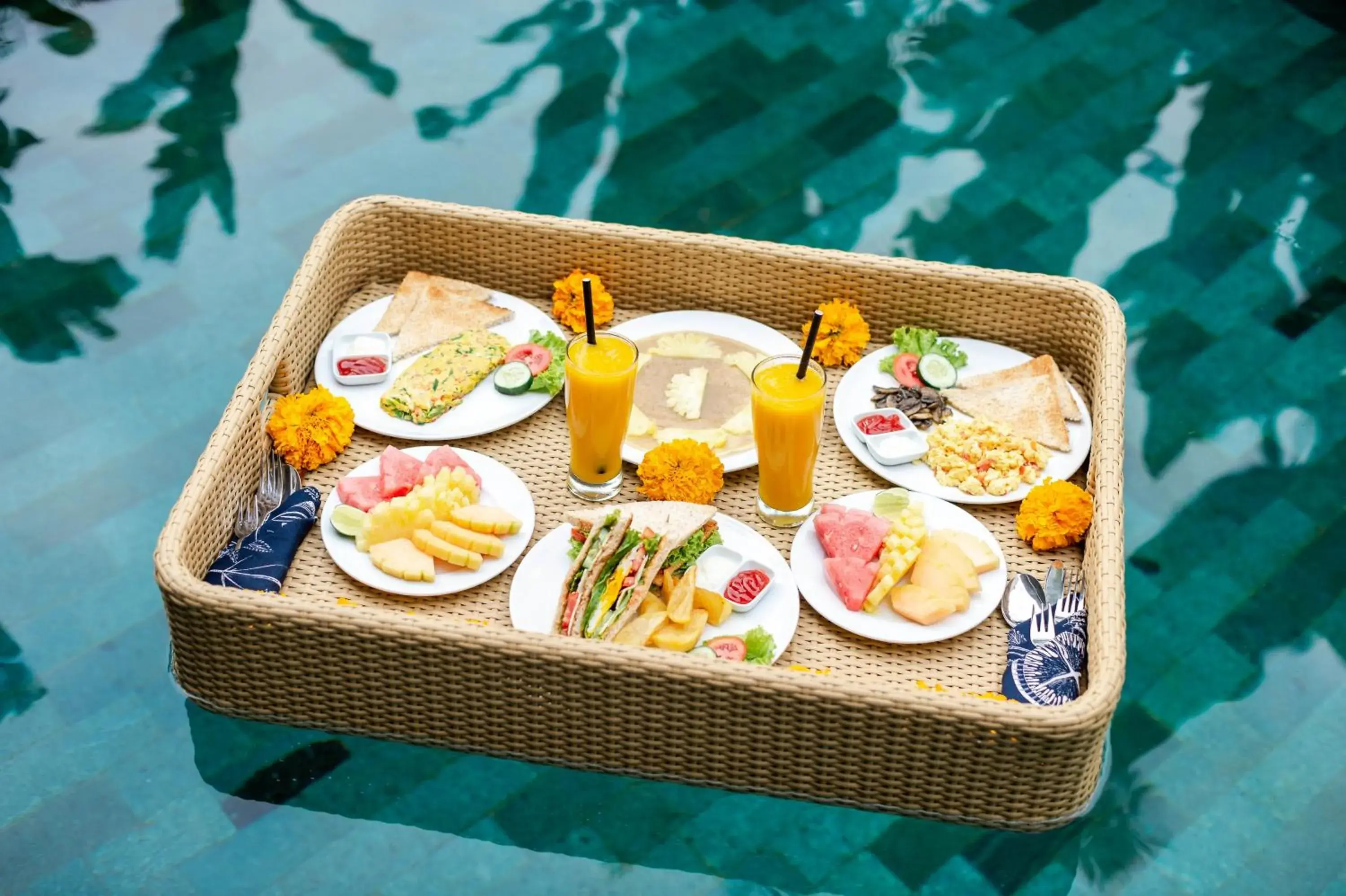 Breakfast in Villa Semujan Ubud Breakfast in Villa Semujan Ubud