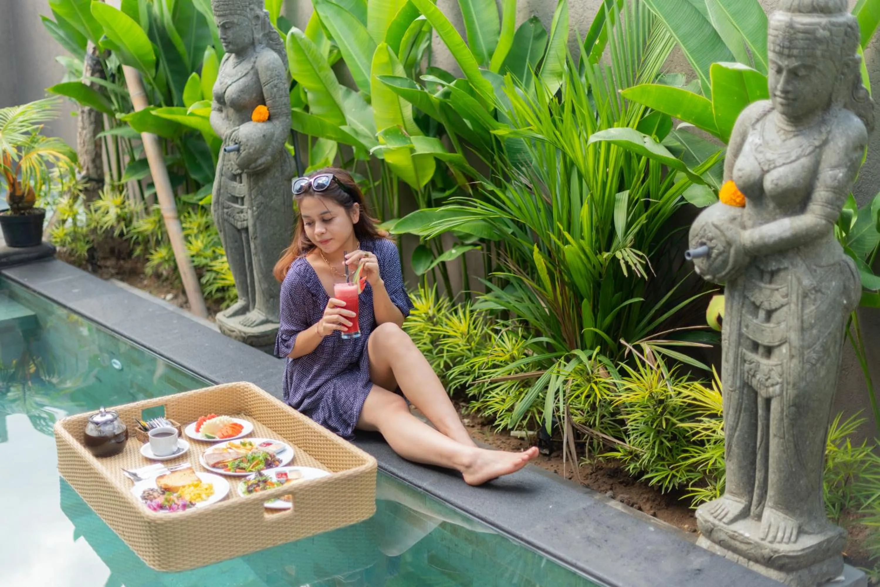 People in Villa Semujan Ubud