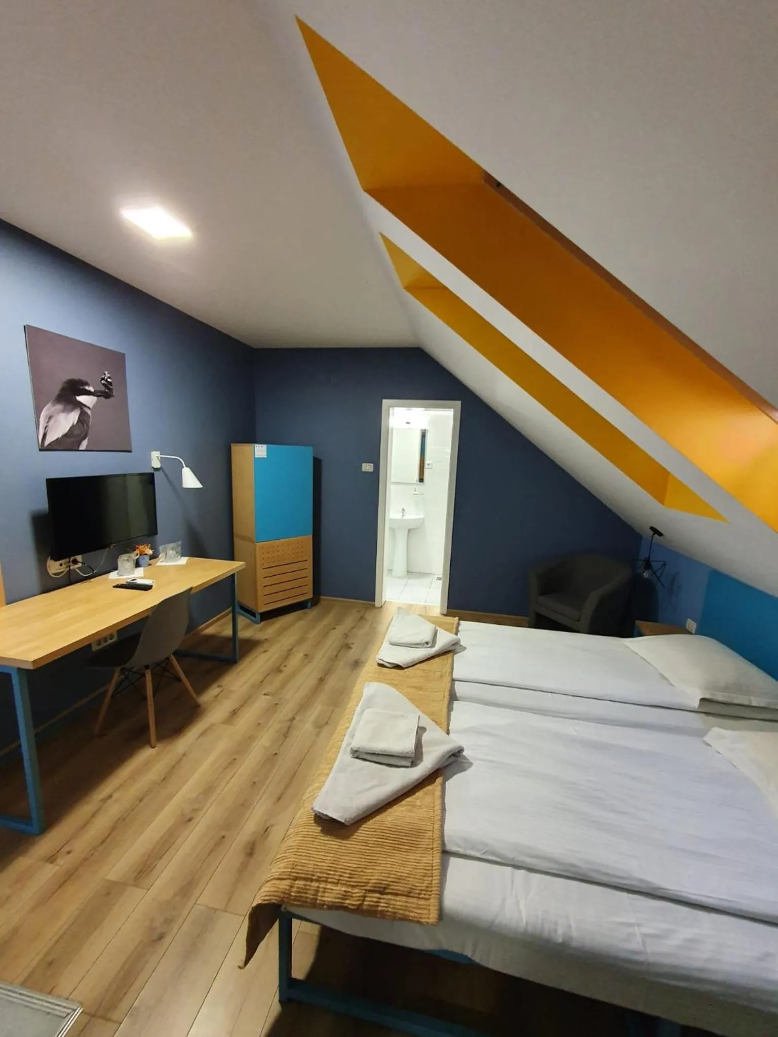 Bedroom, Bed in Pensiunea Urban Point