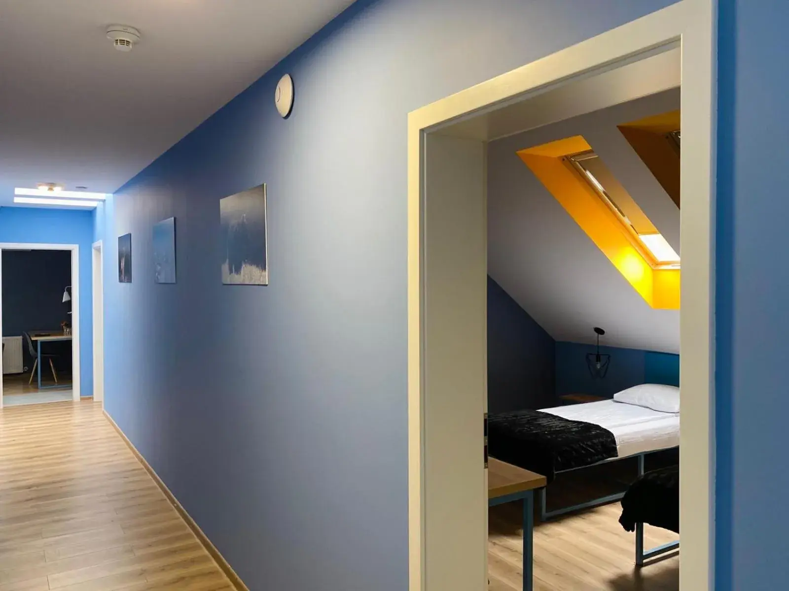 Property building, Bed in Pensiunea Urban Point Property building, Bed in Pensiunea Urban Point