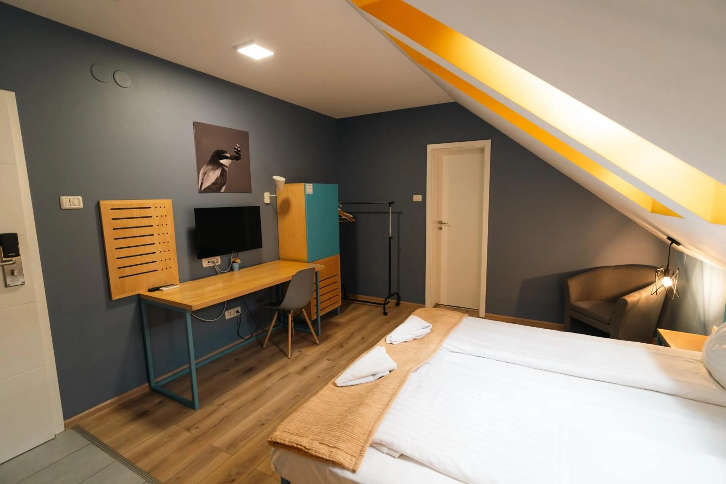 Bedroom, Bed in Pensiunea Urban Point