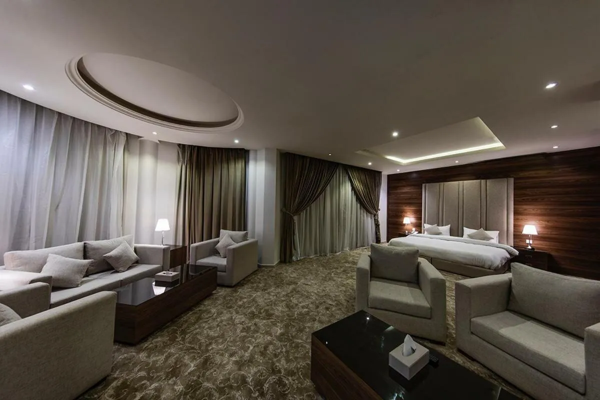 Photo of the whole room in Towlan Qurtaba