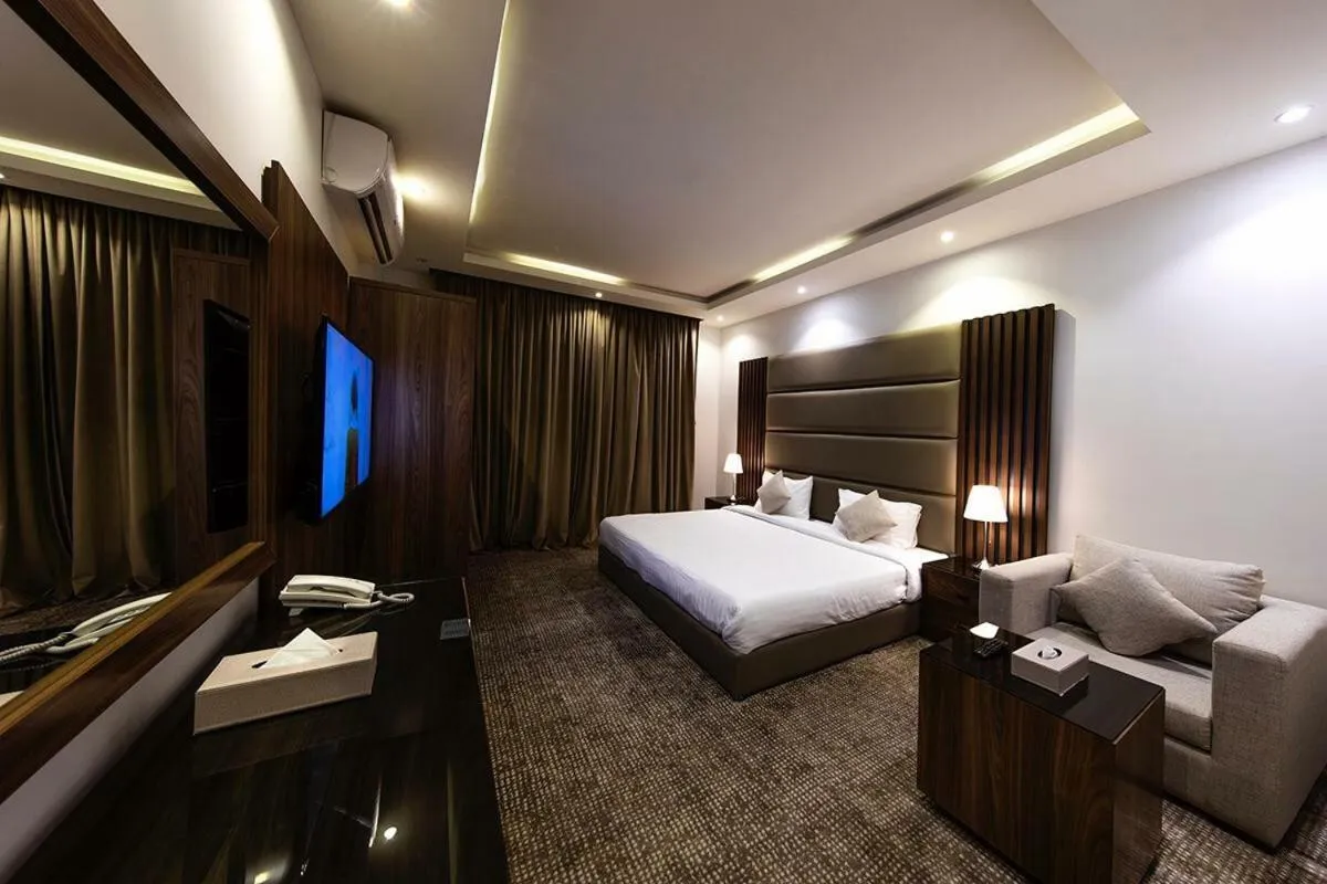 Bed in Towlan Qurtaba