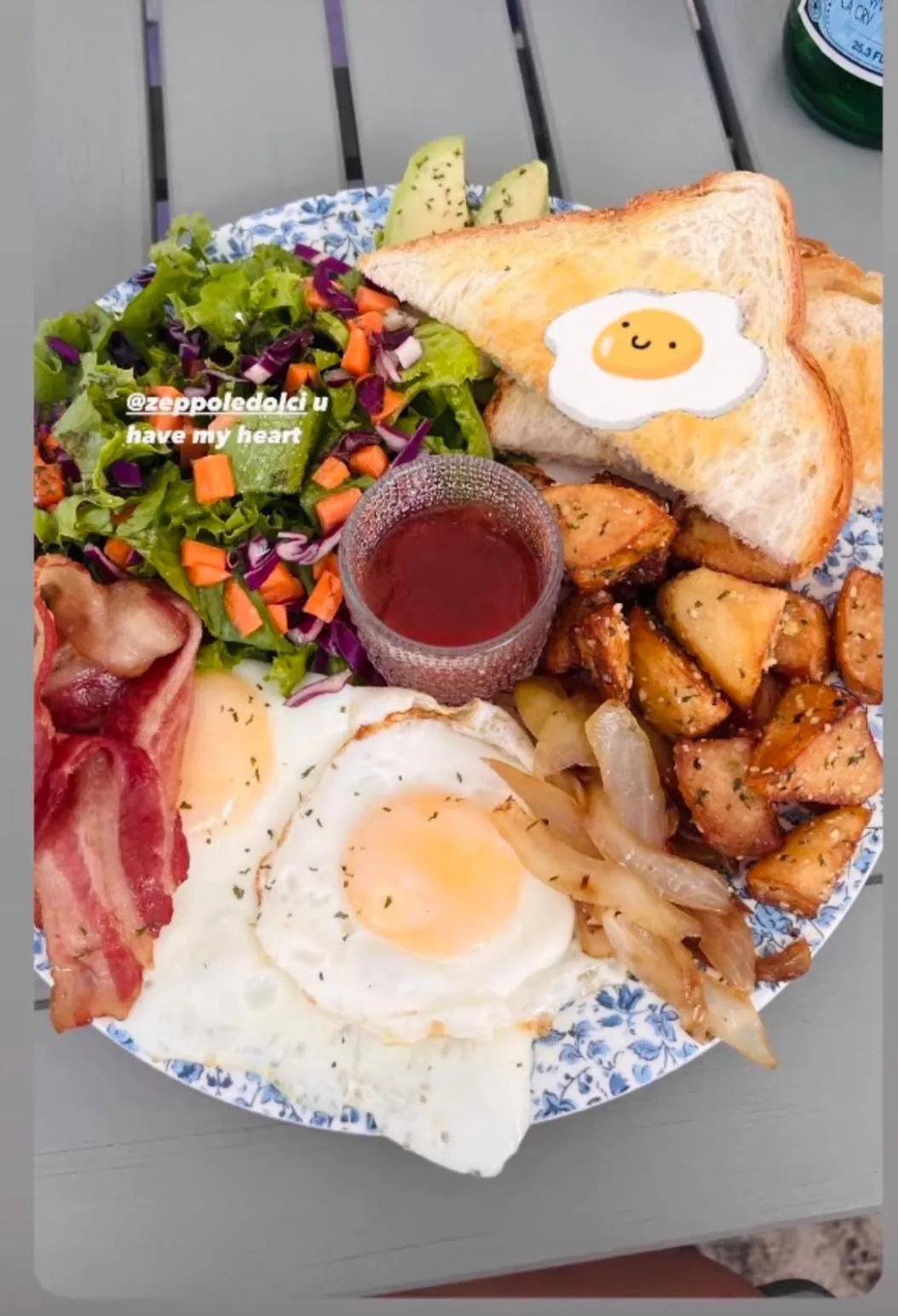 Breakfast in Blue Star Apartments & Hotel