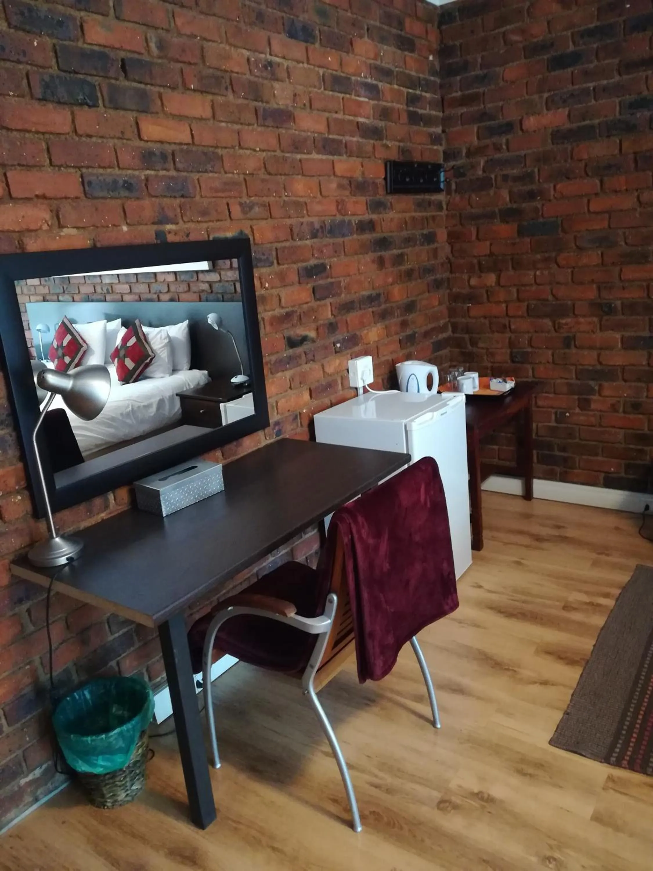 Decorative detail in 24 Onvrey Guest House