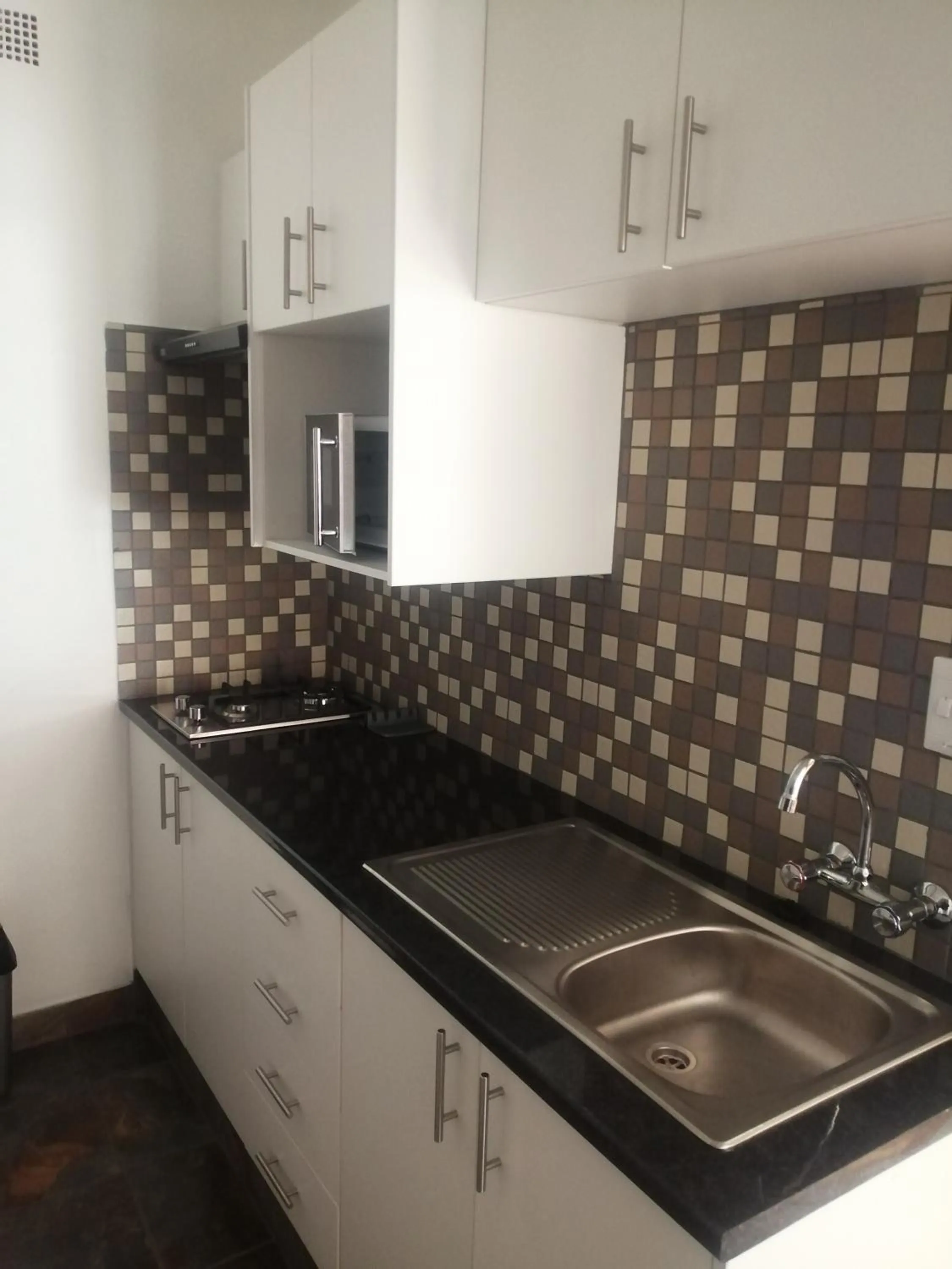 Kitchen or kitchenette in 24 Onvrey Guest House