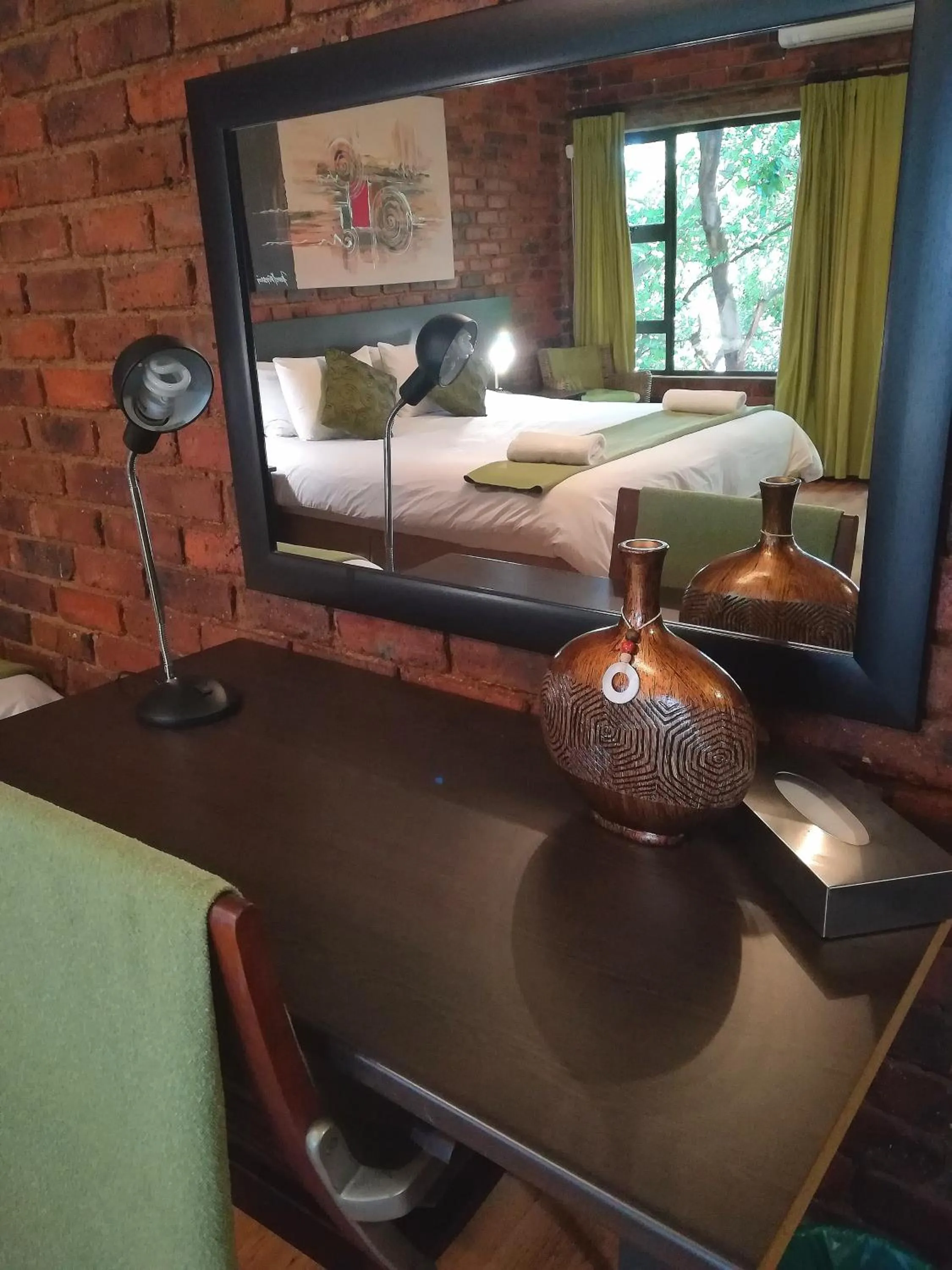 Decorative detail, Bed in 24 Onvrey Guest House