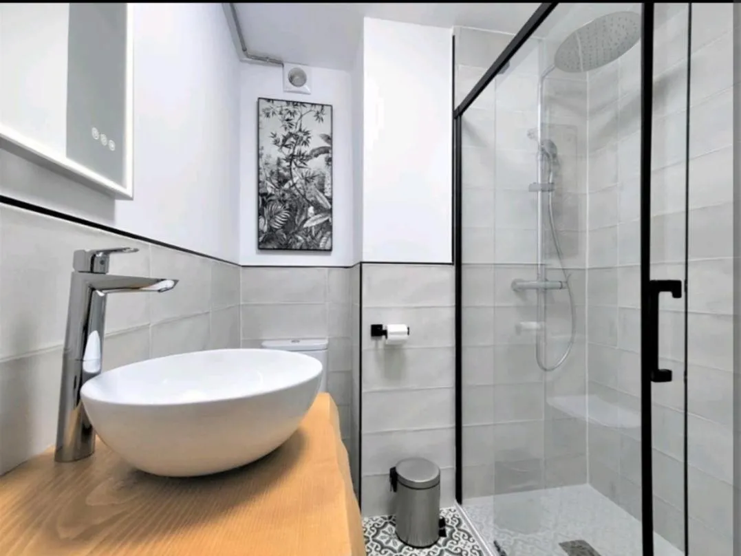 Shower in Suite Haus Vargas