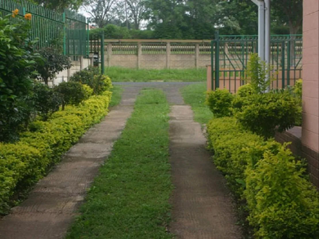 Property building in MS Self-Catering