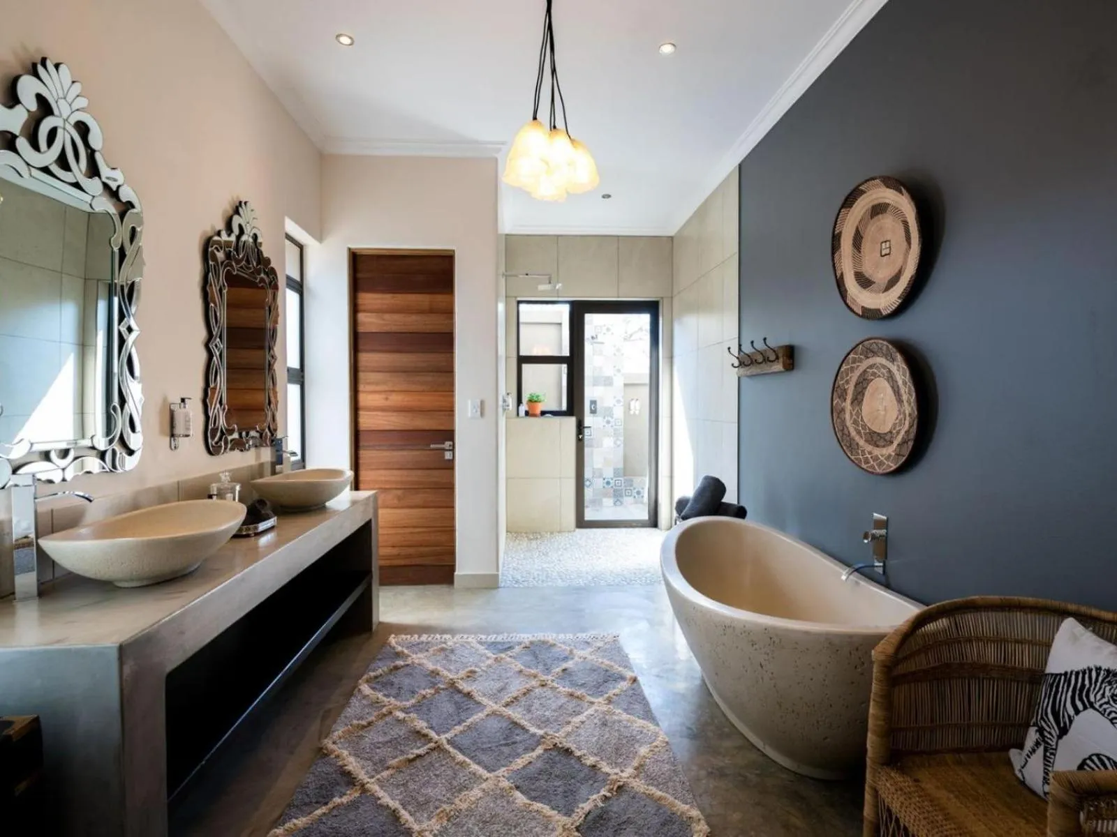 Bathroom in Safari Moon Luxury Bush Lodge