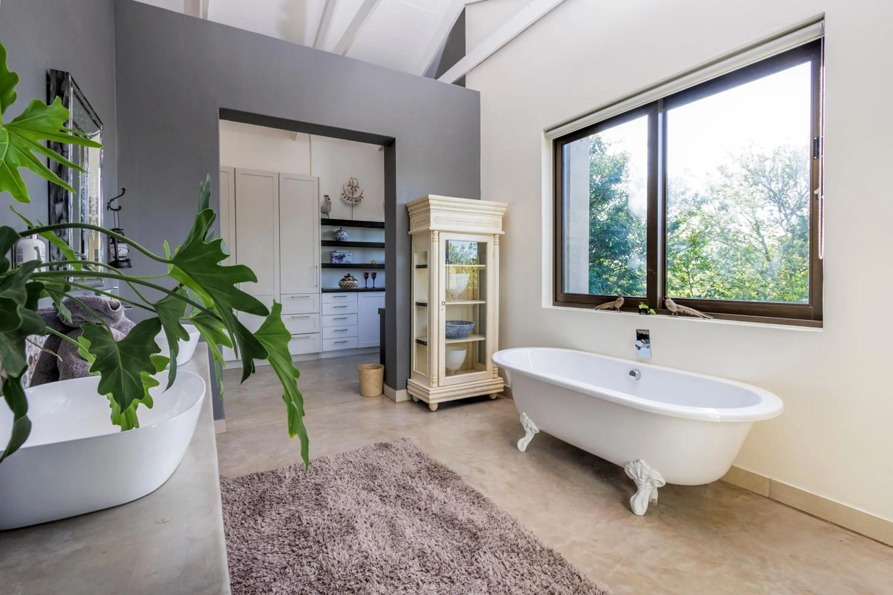 Bathroom in Safari Moon Luxury Bush Lodge