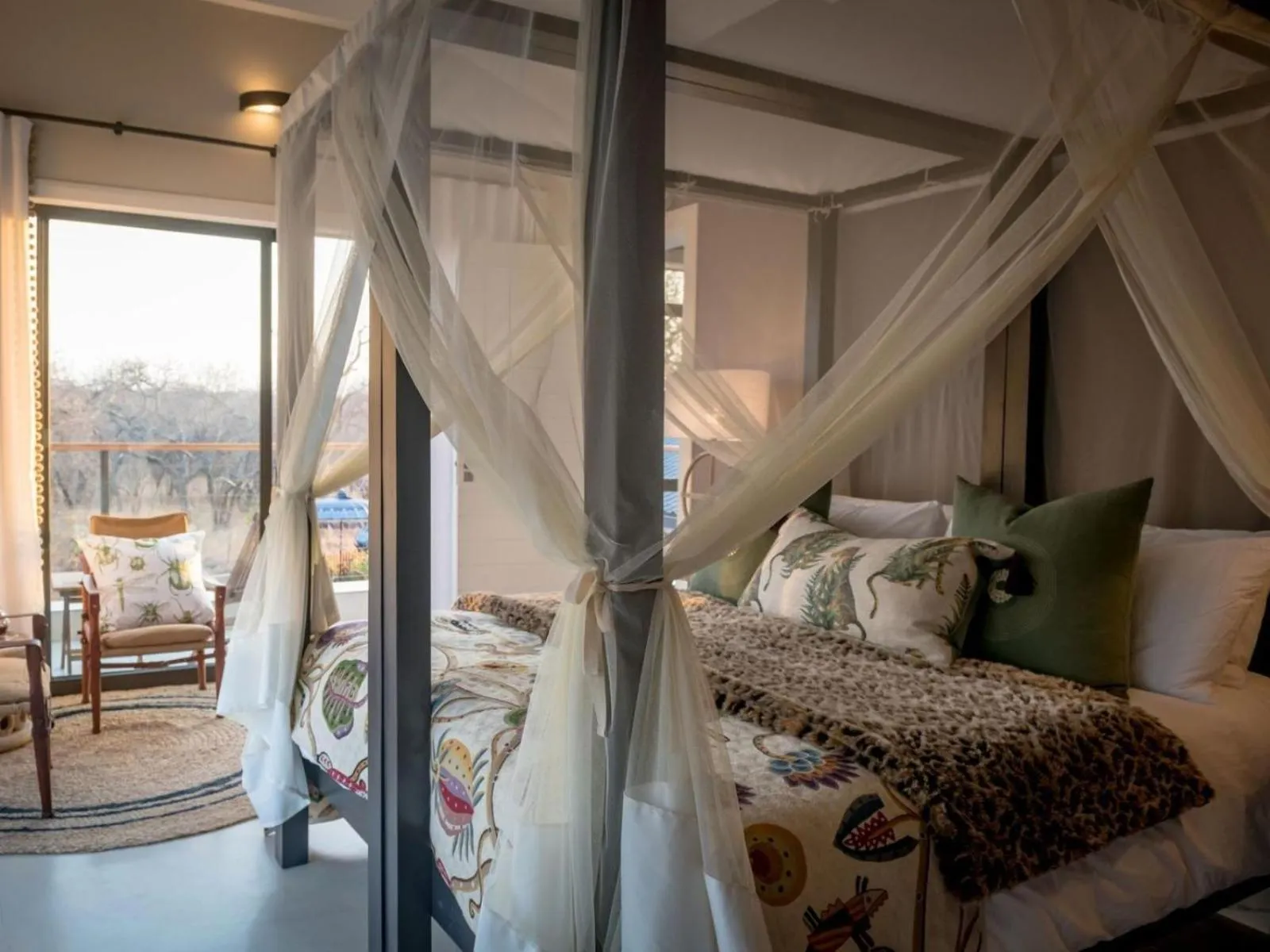 Bed in Safari Moon Luxury Bush Lodge