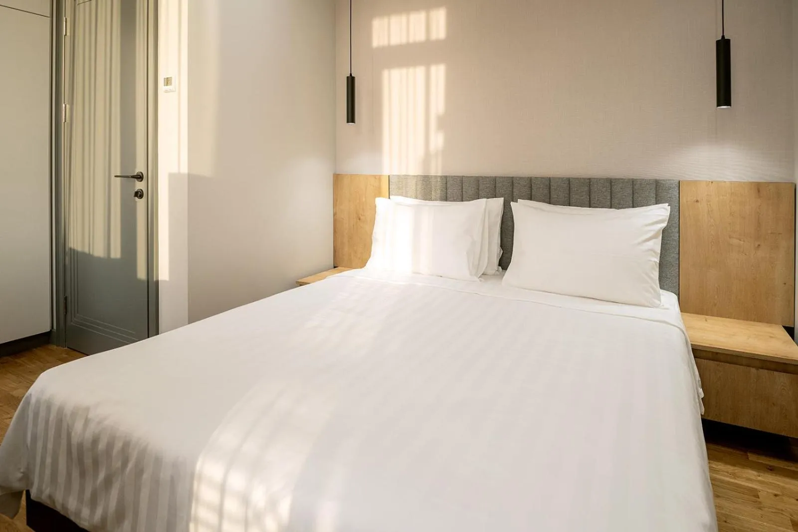 Bed in Hilltop North Avenue by Stellar Hotels, Yerevan