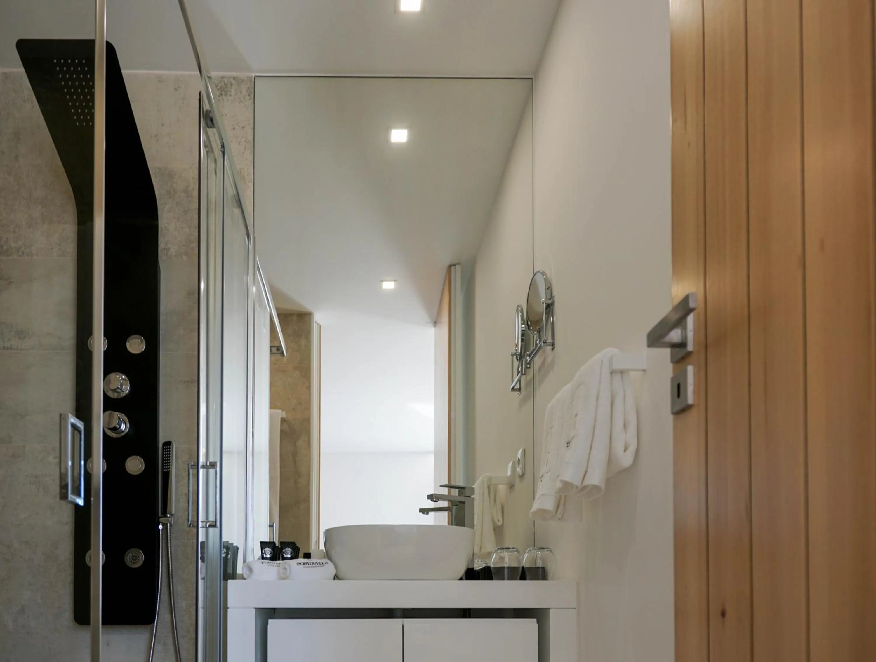 Portovella Lodges & Bungalows