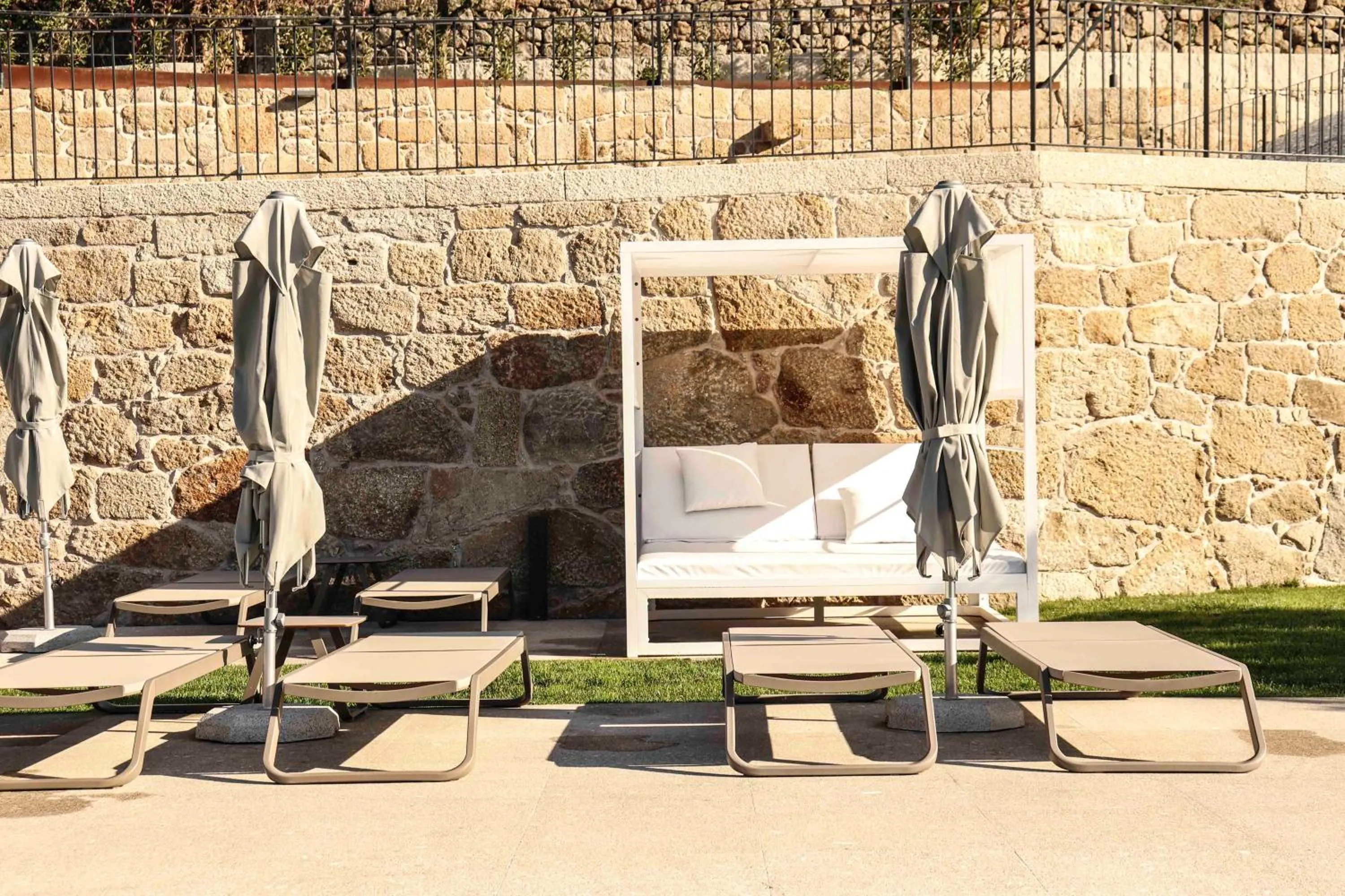 Portovella Lodges & Bungalows