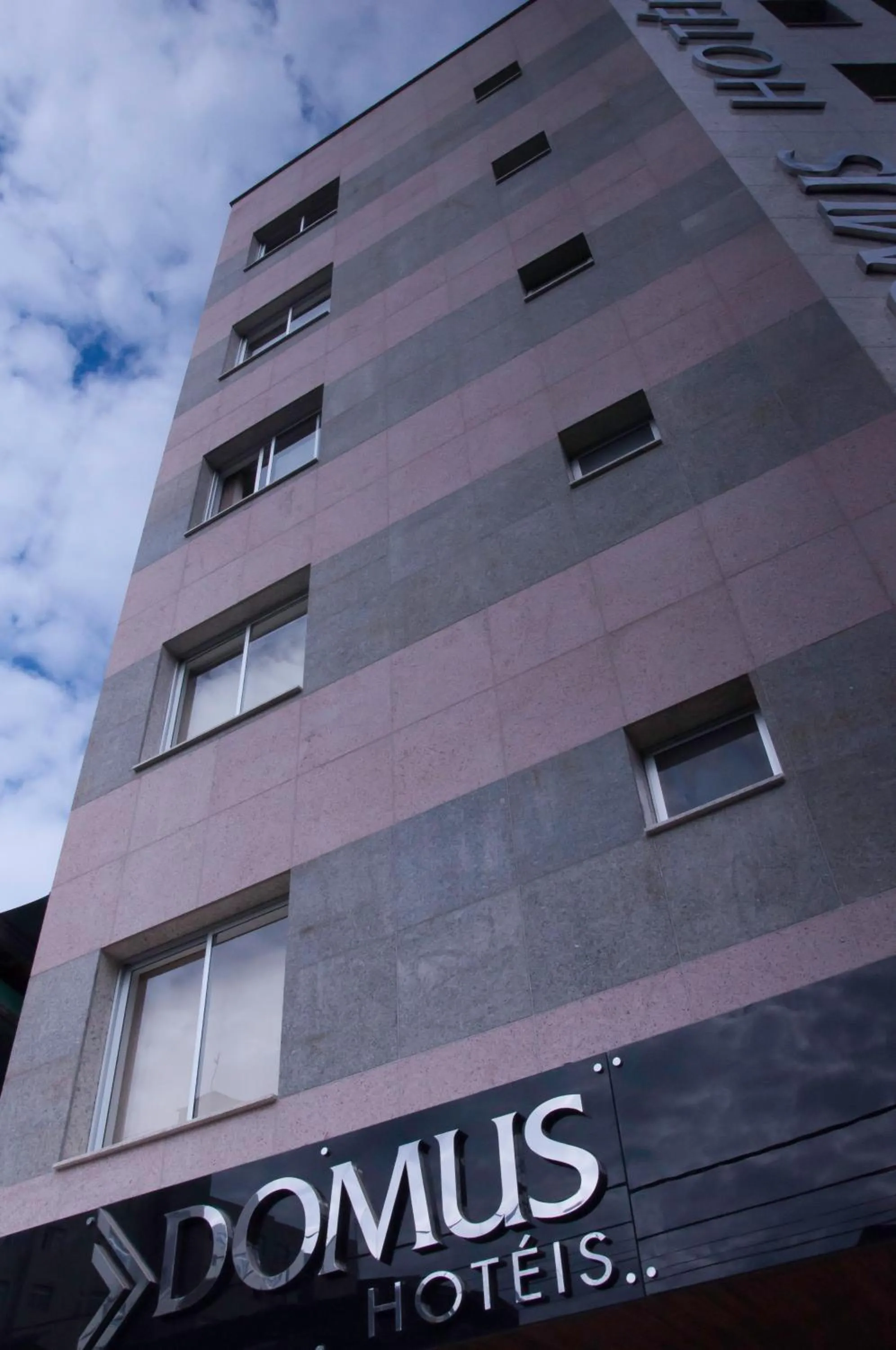 Facade/entrance in Hotel Domus Itabira