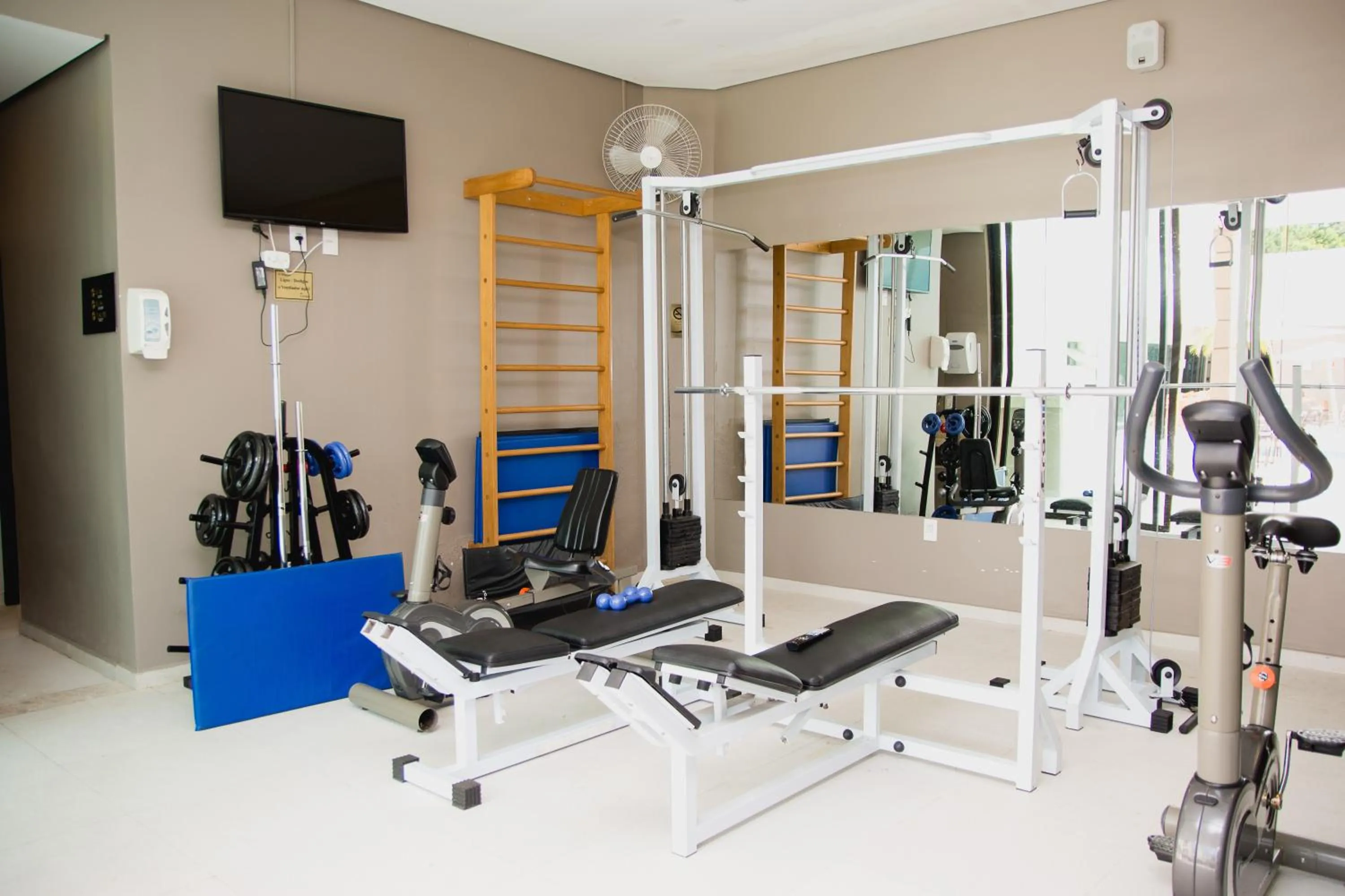 Fitness centre/facilities in Class Hotel Pouso Alegre