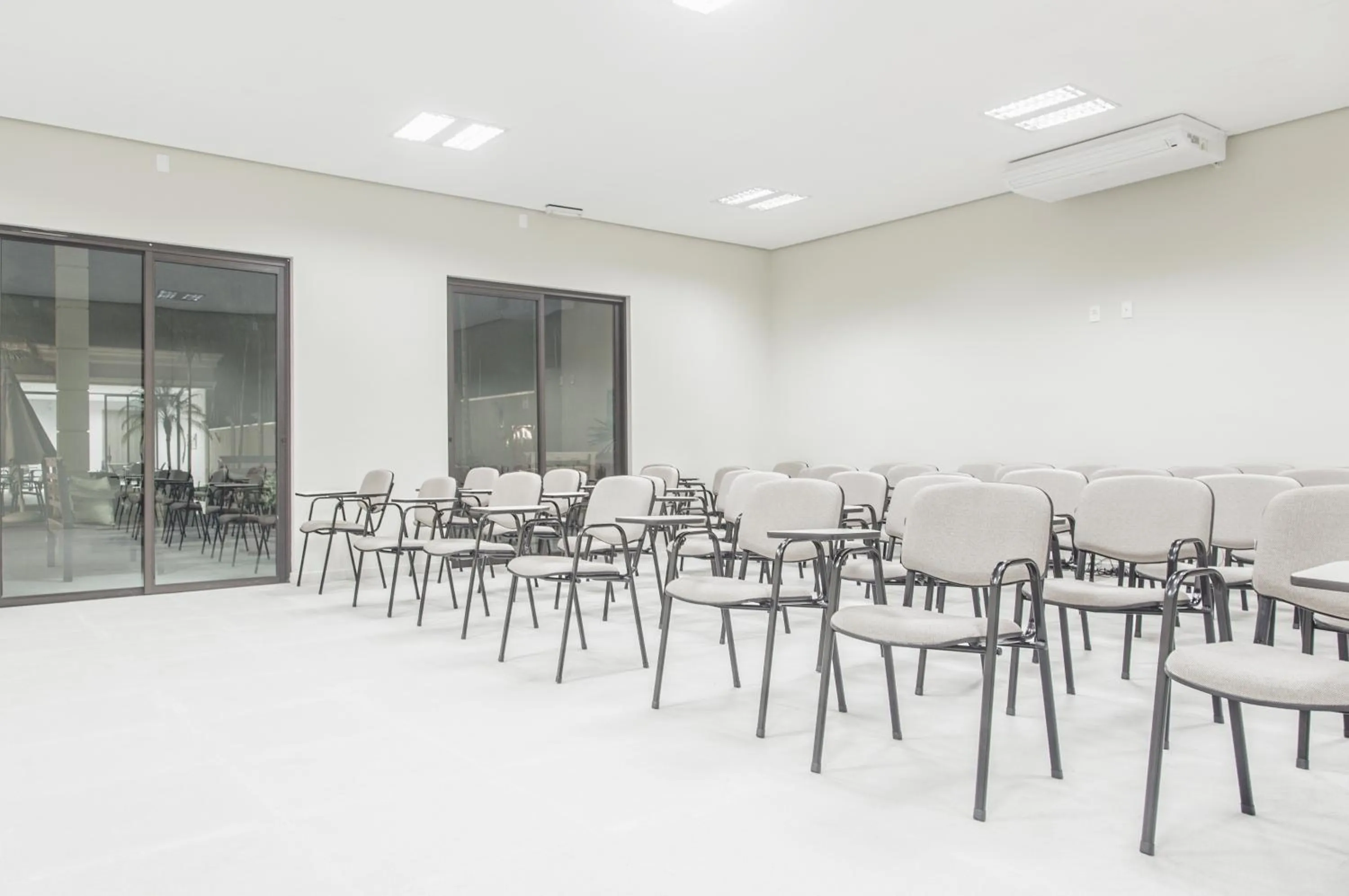 Business facilities in Class Hotel Pouso Alegre