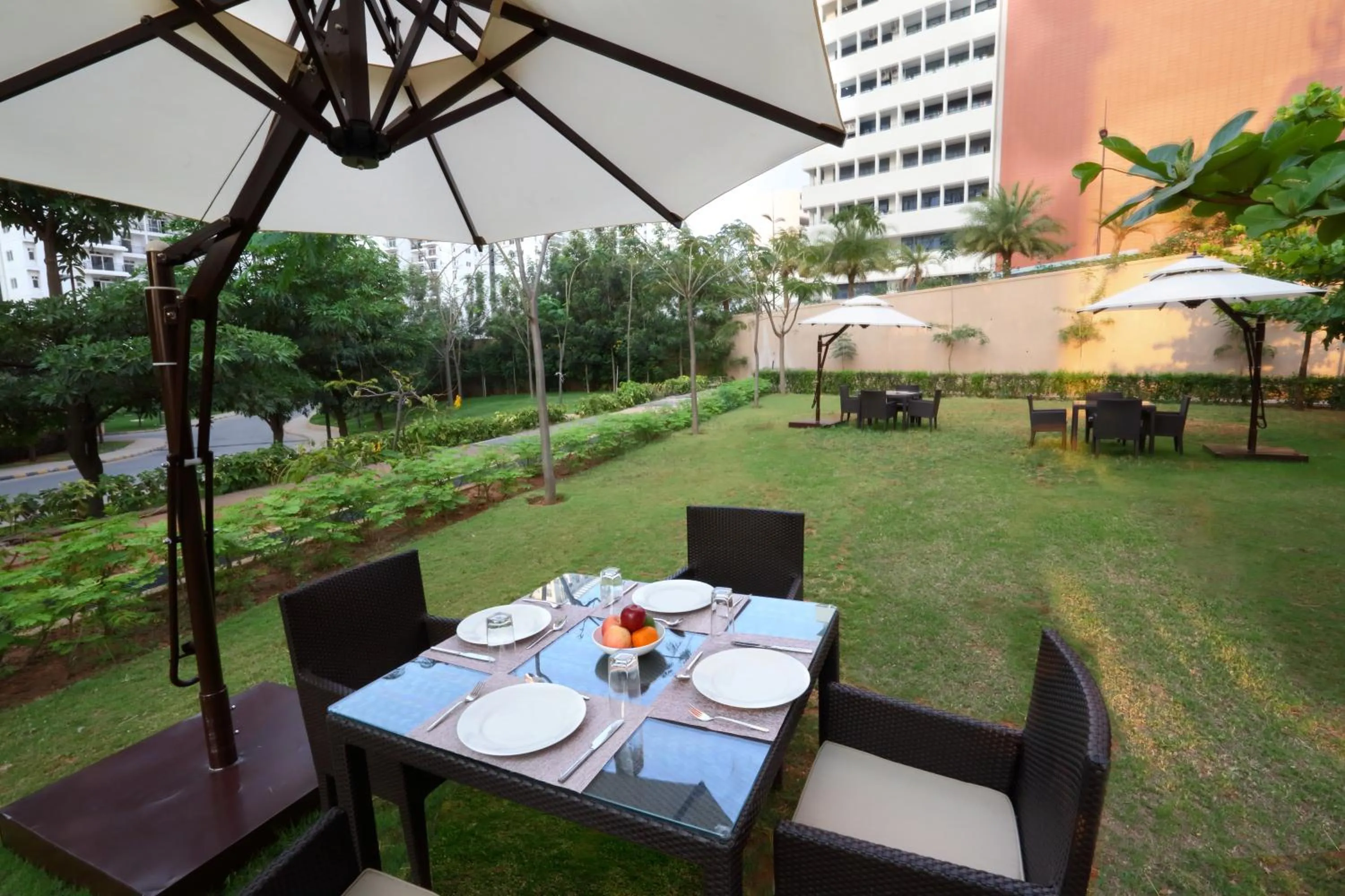 Restaurant/places to eat in Crest Executive Suites, Whitefield