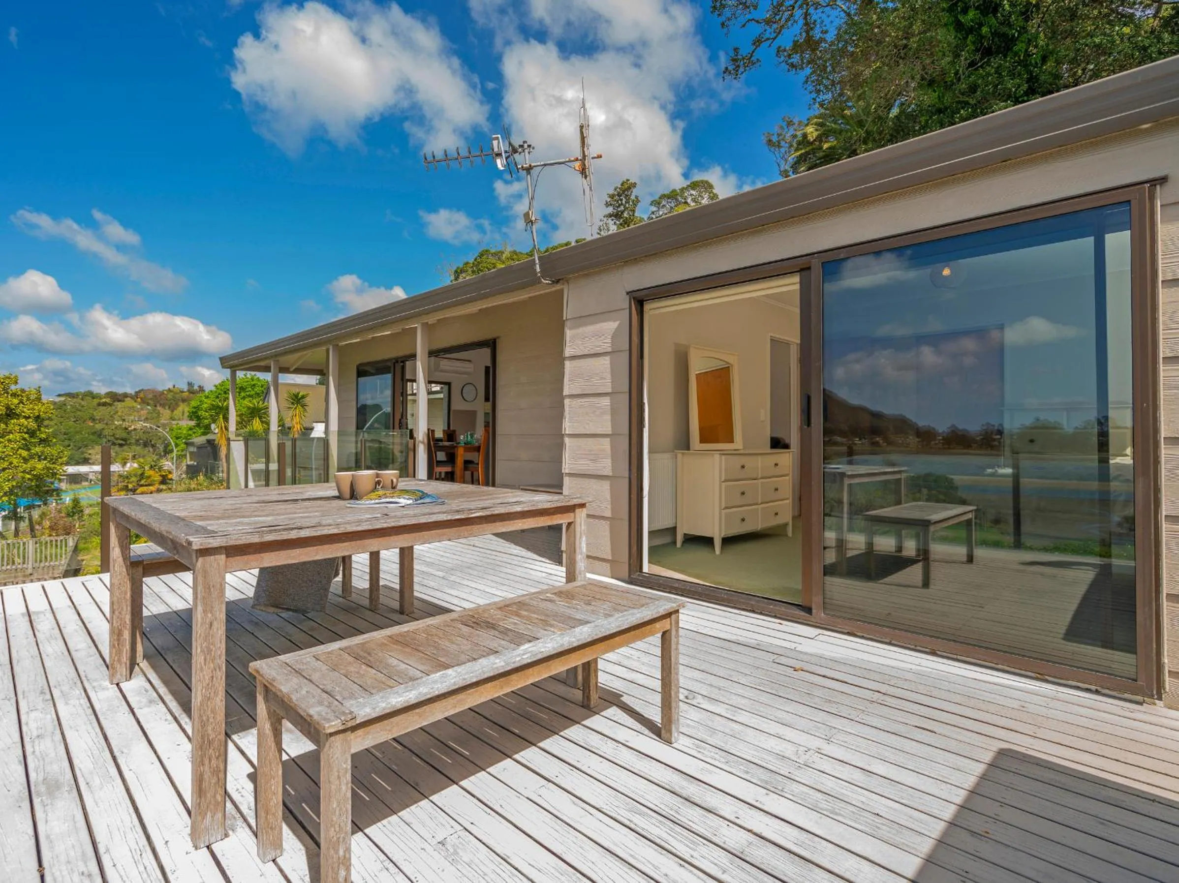 Shower in Tairua Harbour Views - Tairua Holiday Home