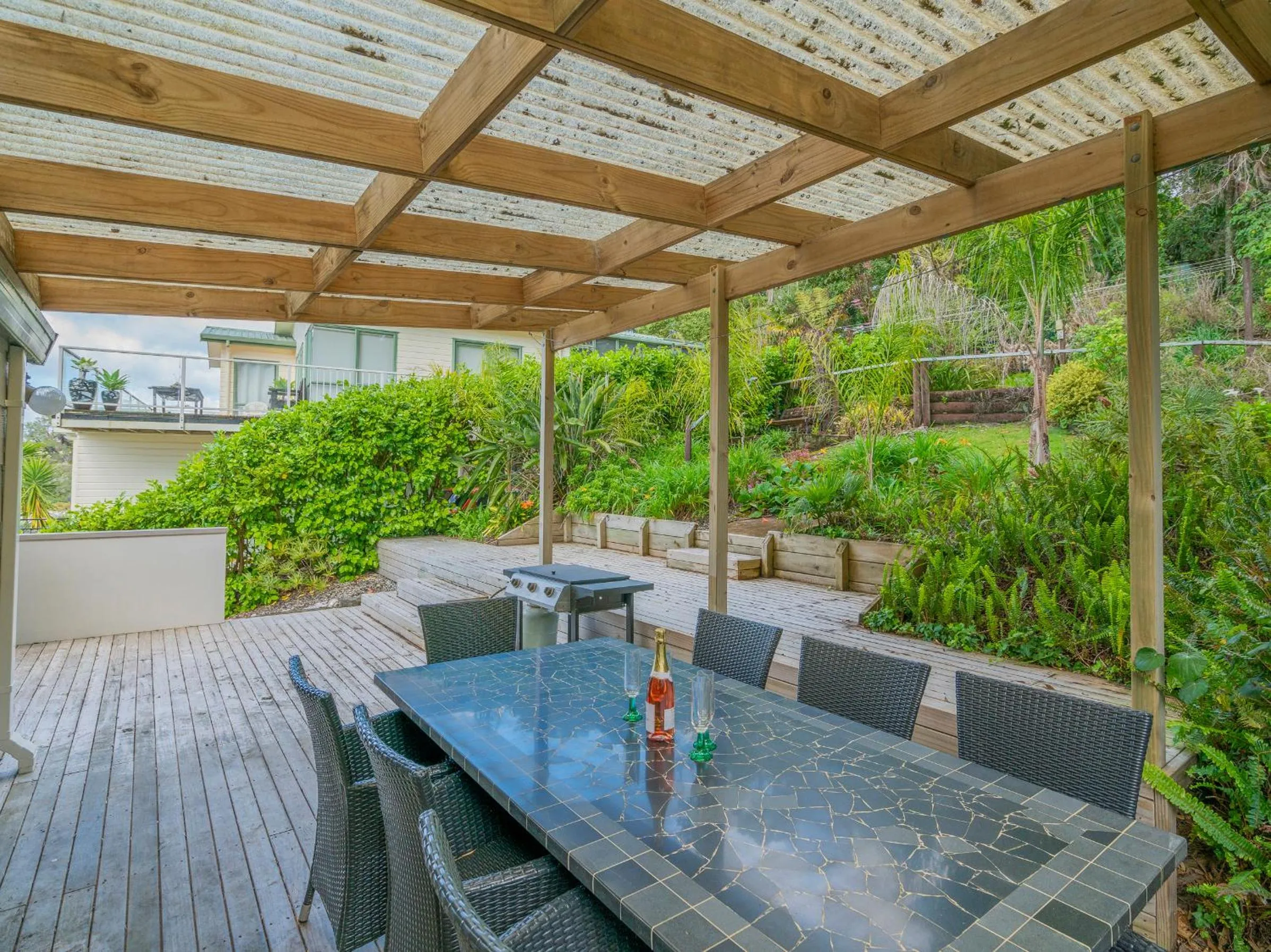 Shower in Tairua Harbour Views - Tairua Holiday Home