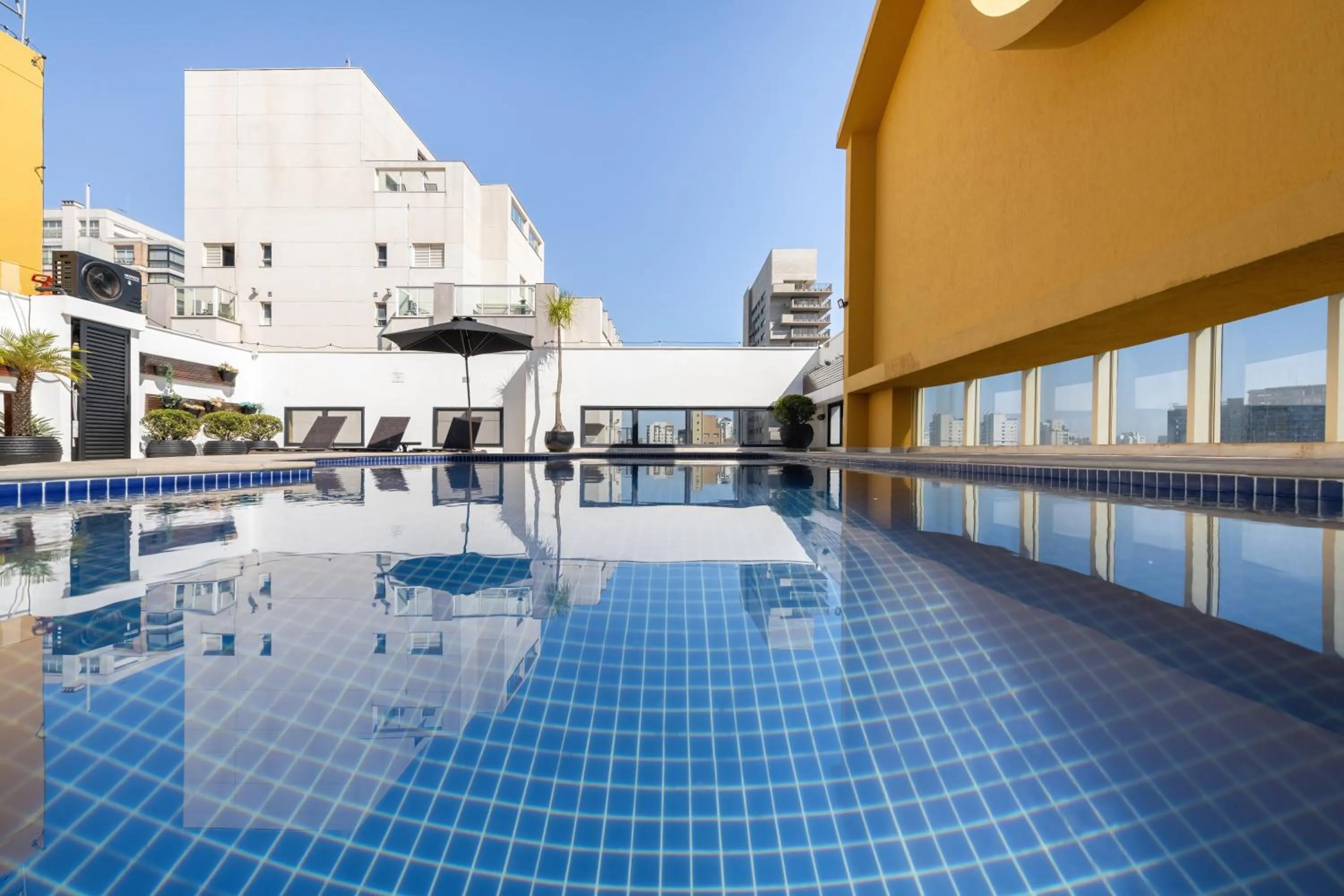Swimming pool in Slaviero São Paulo Ibirapuera