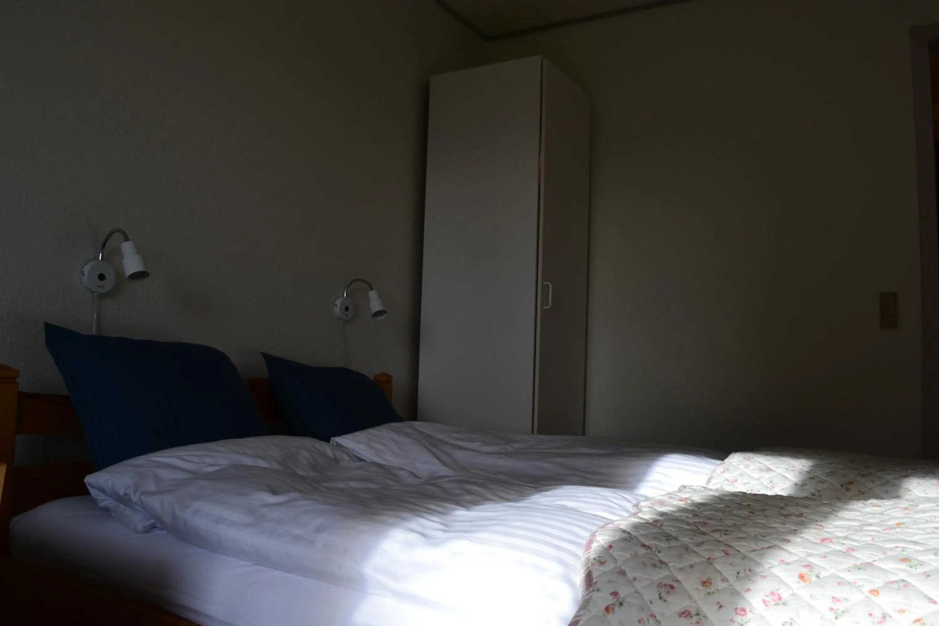 Bed in Motel Sydvest