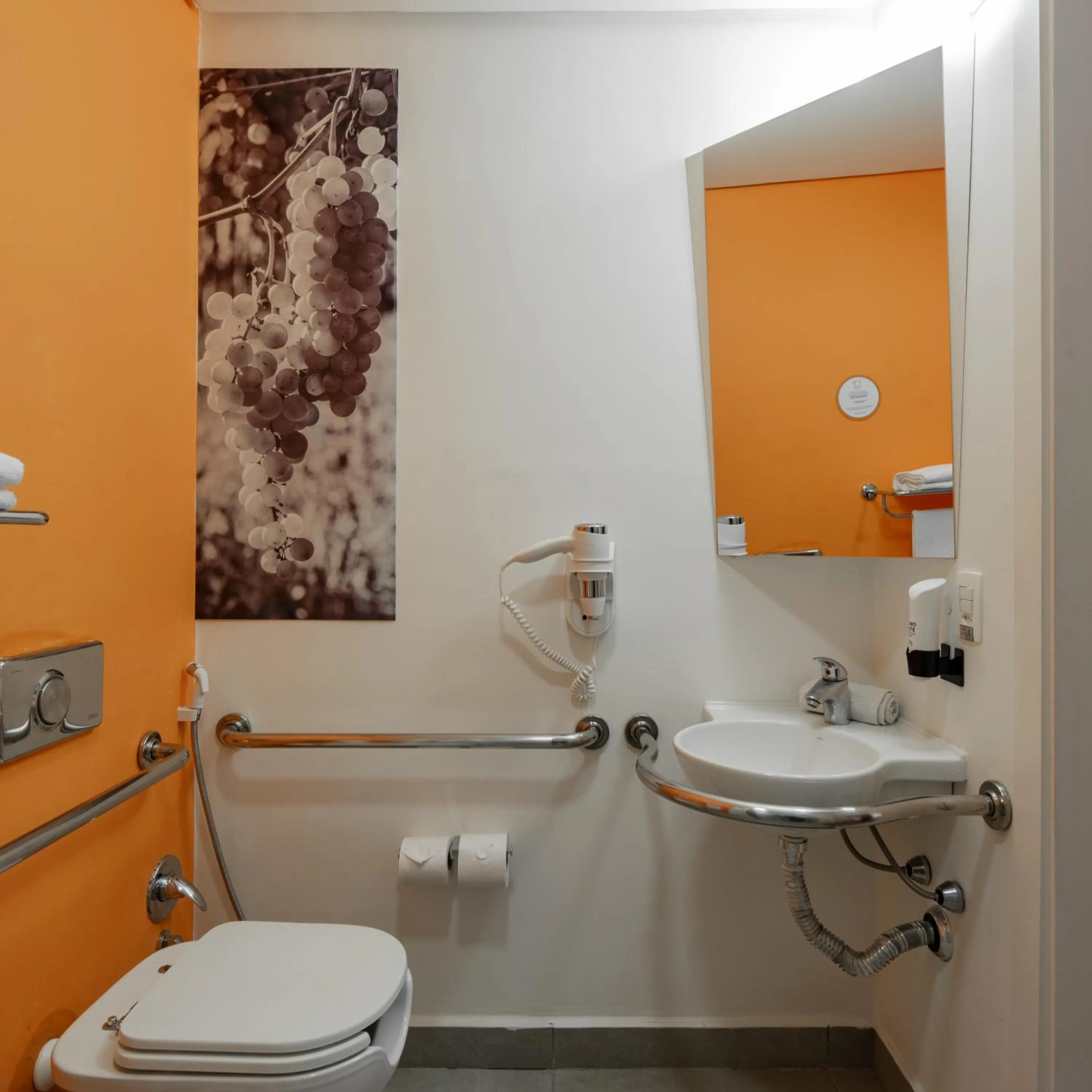 Toilet in Slim Bento Gonçalves