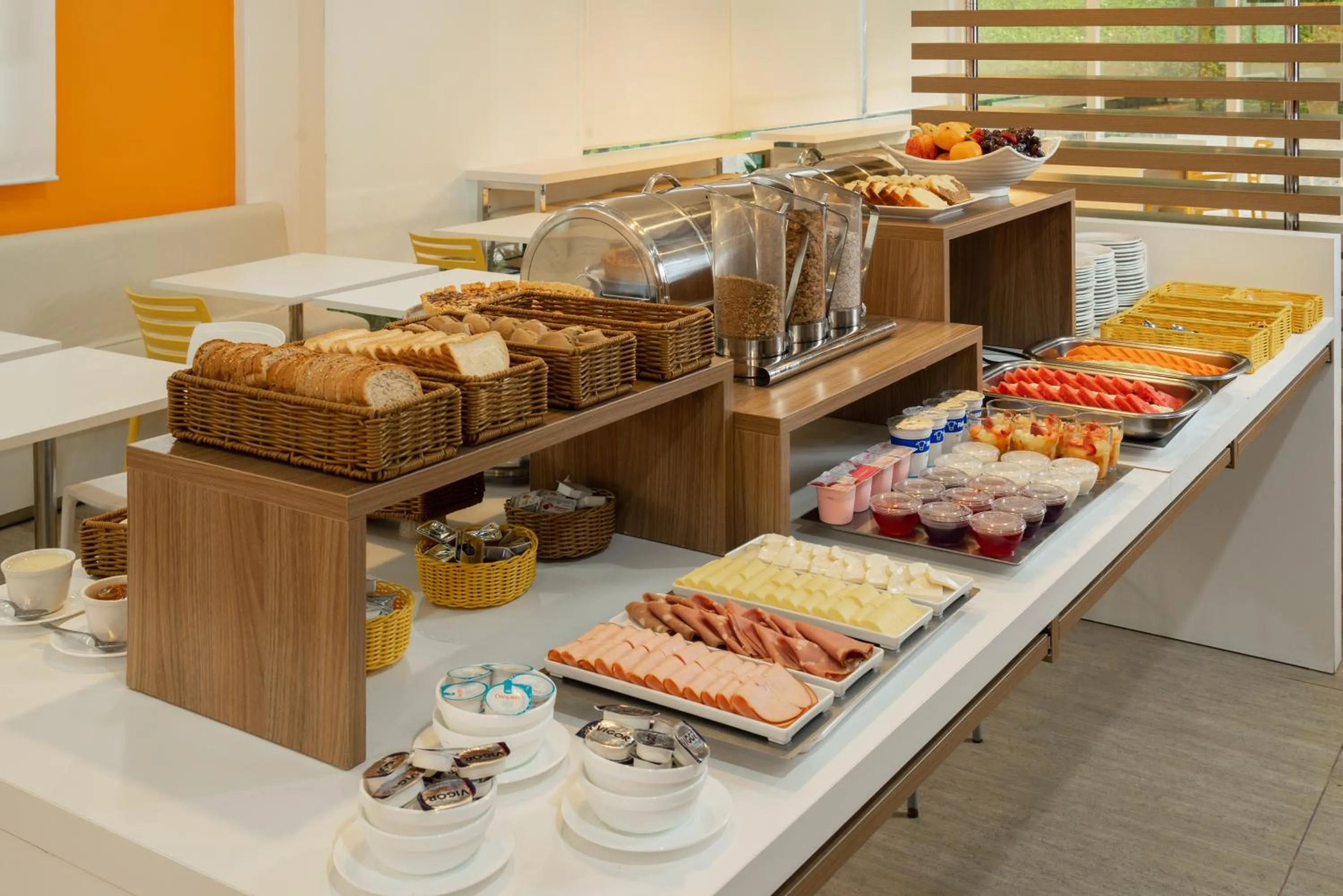 Breakfast in Slim Bento Gonçalves