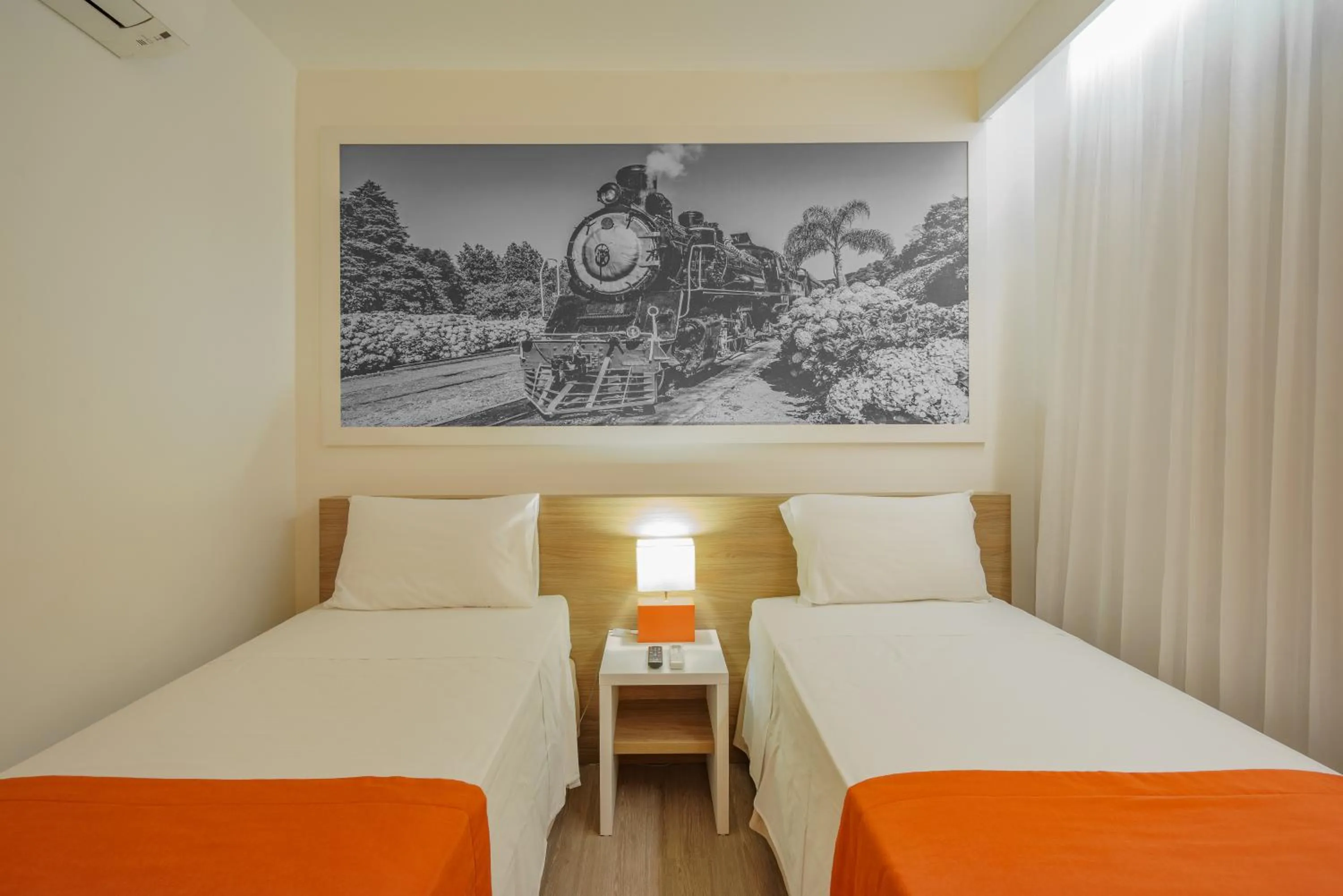 Bed in Slim Bento Gonçalves