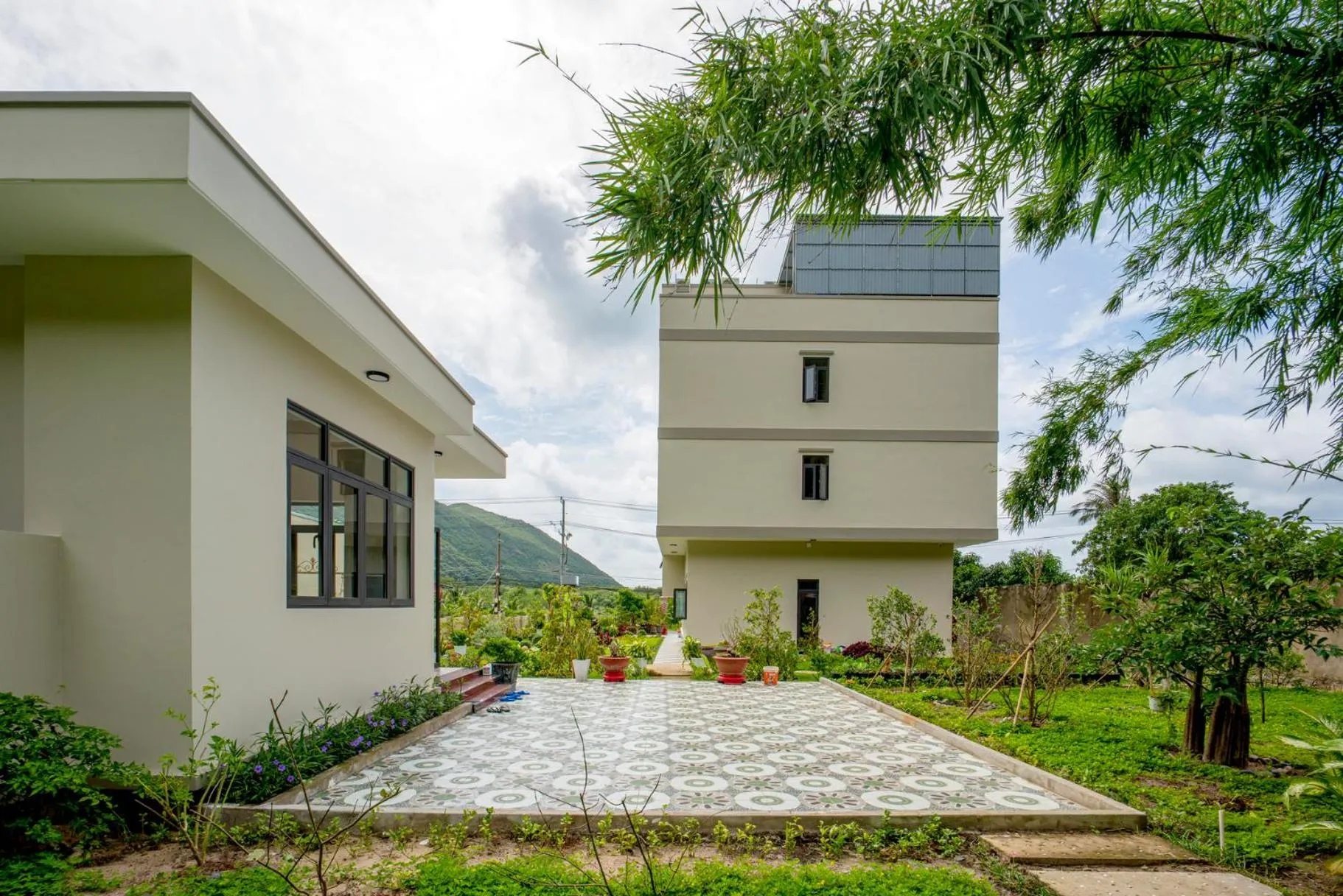 Property building in Garden House Côn Đảo