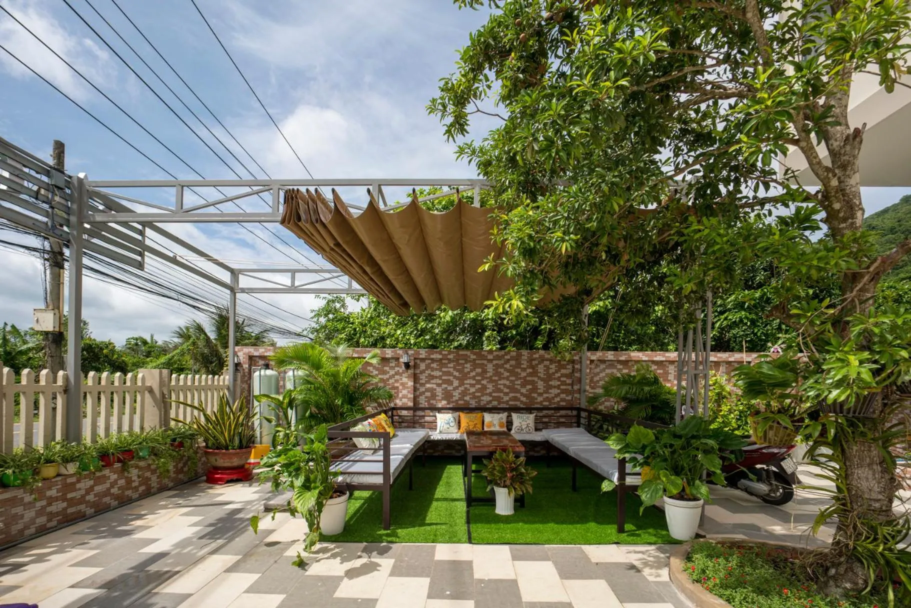 Patio in Garden House Côn Đảo