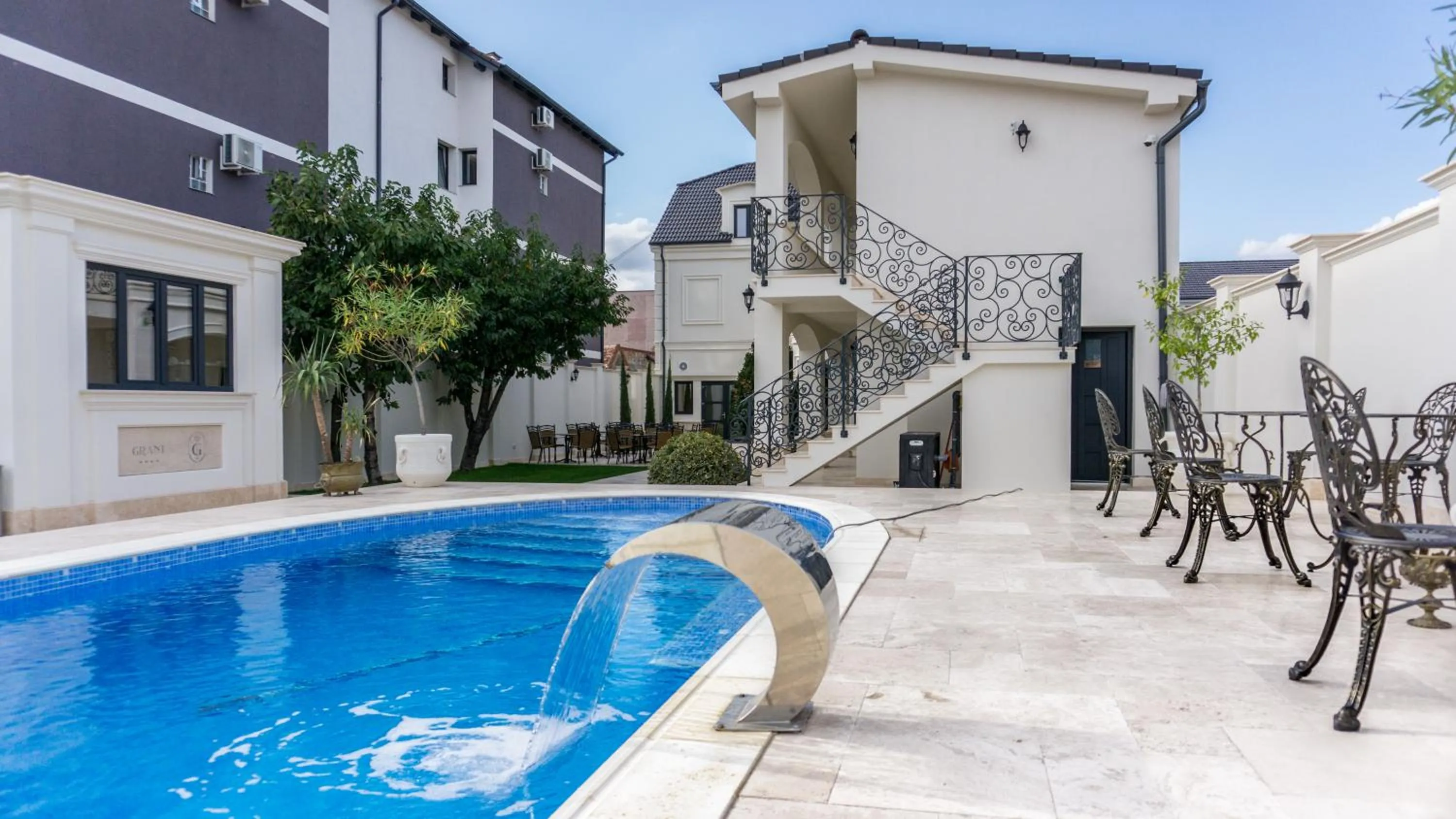 Property building in Grant Boutique Hotel