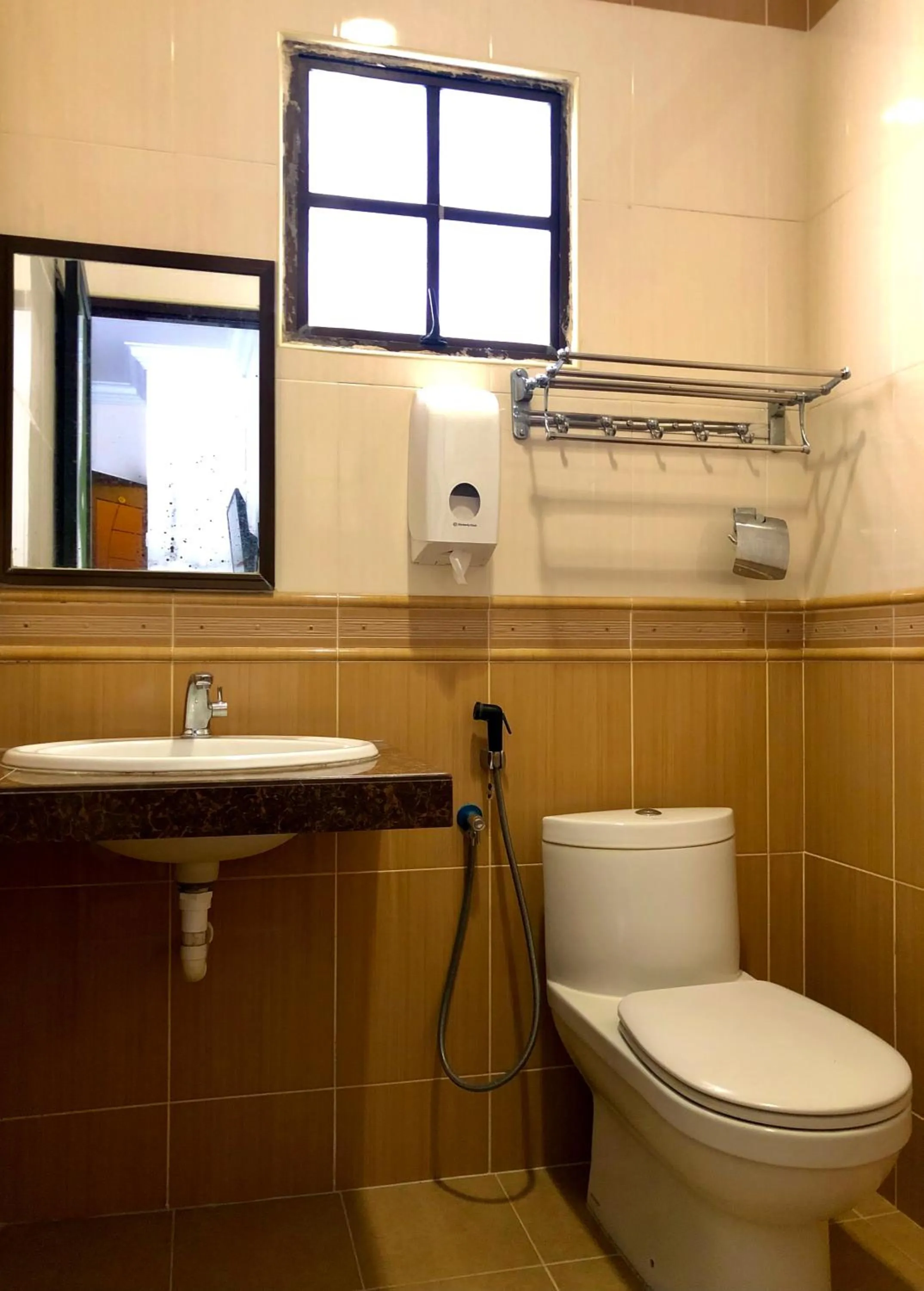 Crown Imperial Court Apt at Brinchang Centre