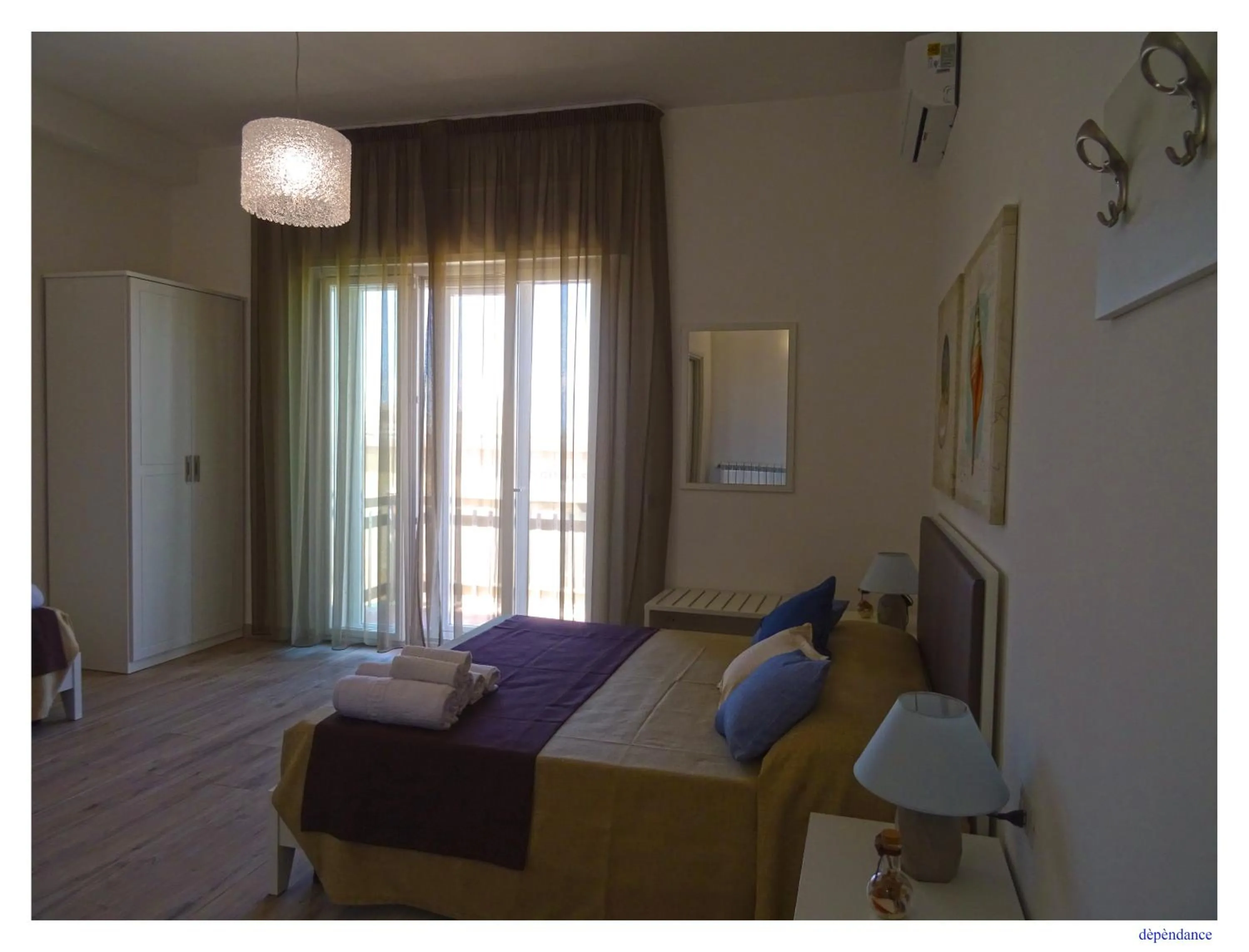 Photo of the whole room in Faro Bianco Gallipoli Dependance