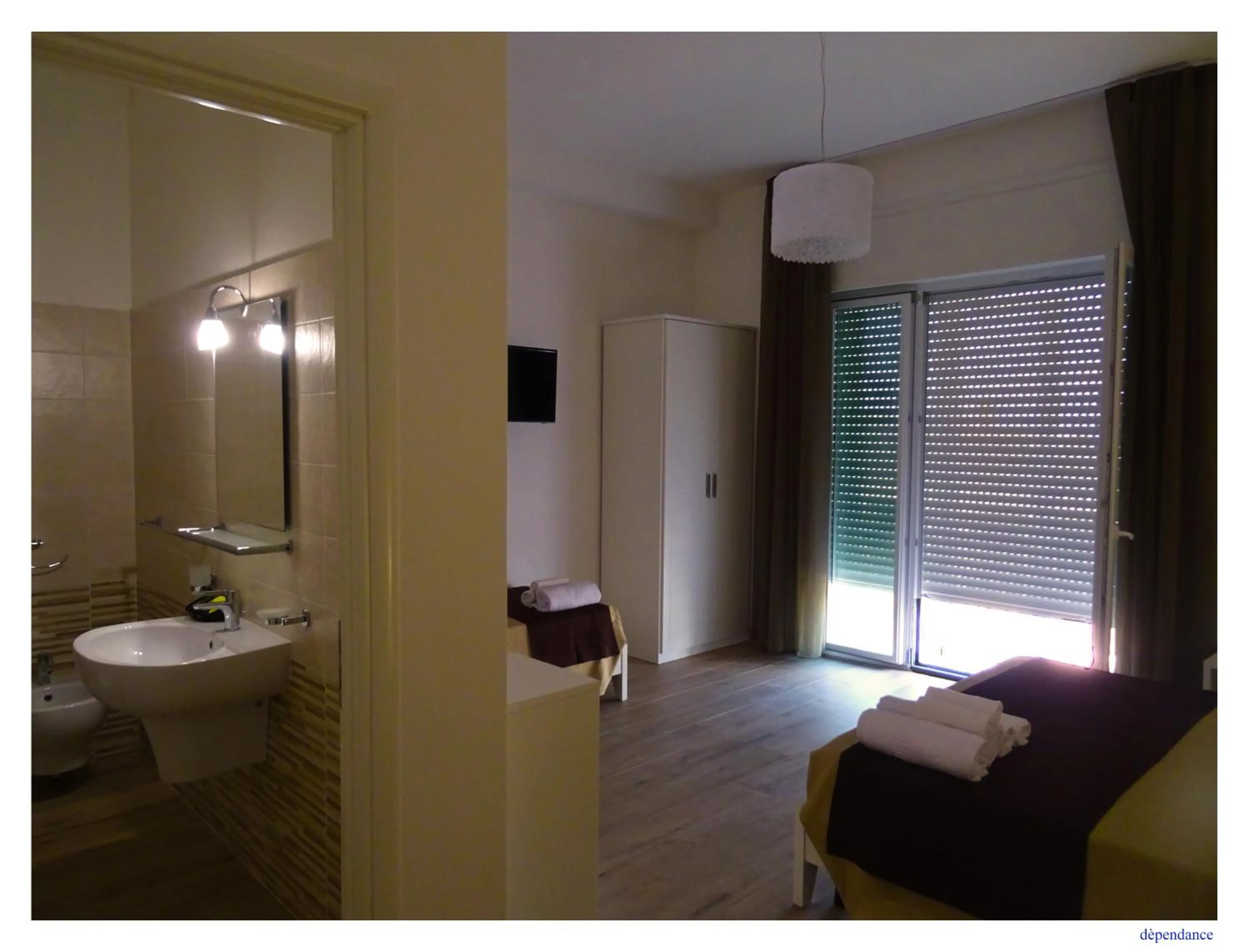 Photo of the whole room in Faro Bianco Gallipoli Dependance