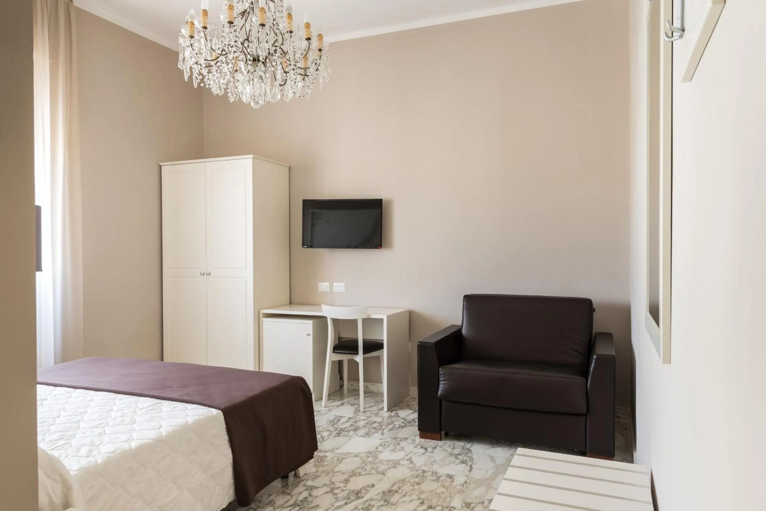 Seating area, Bed in Faro Bianco Gallipoli Dependance