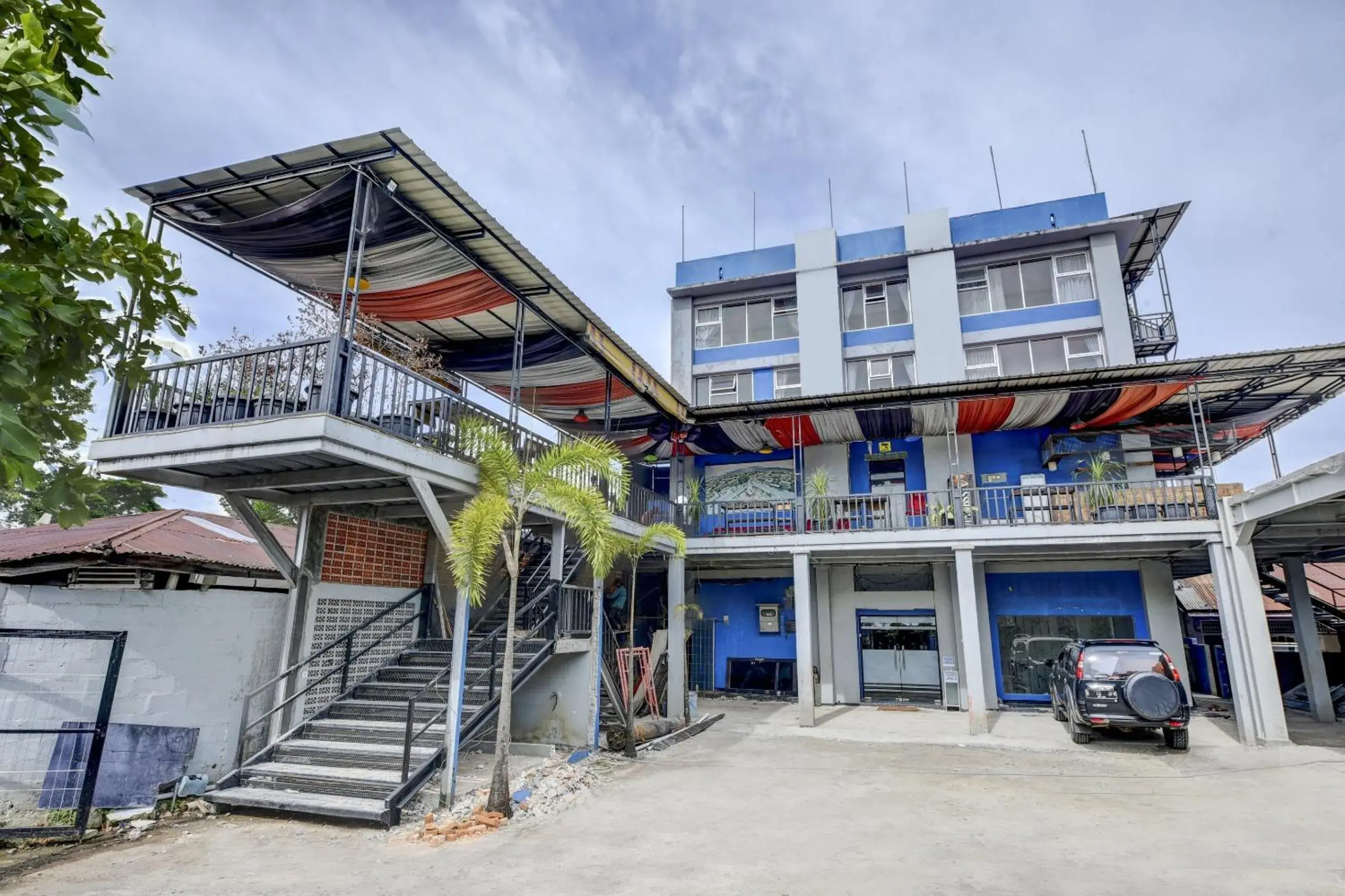 Facade/entrance in Super OYO 4010 Zaara Guest House Syariah Facade/entrance in Super OYO 4010 Zaara Guest House Syariah